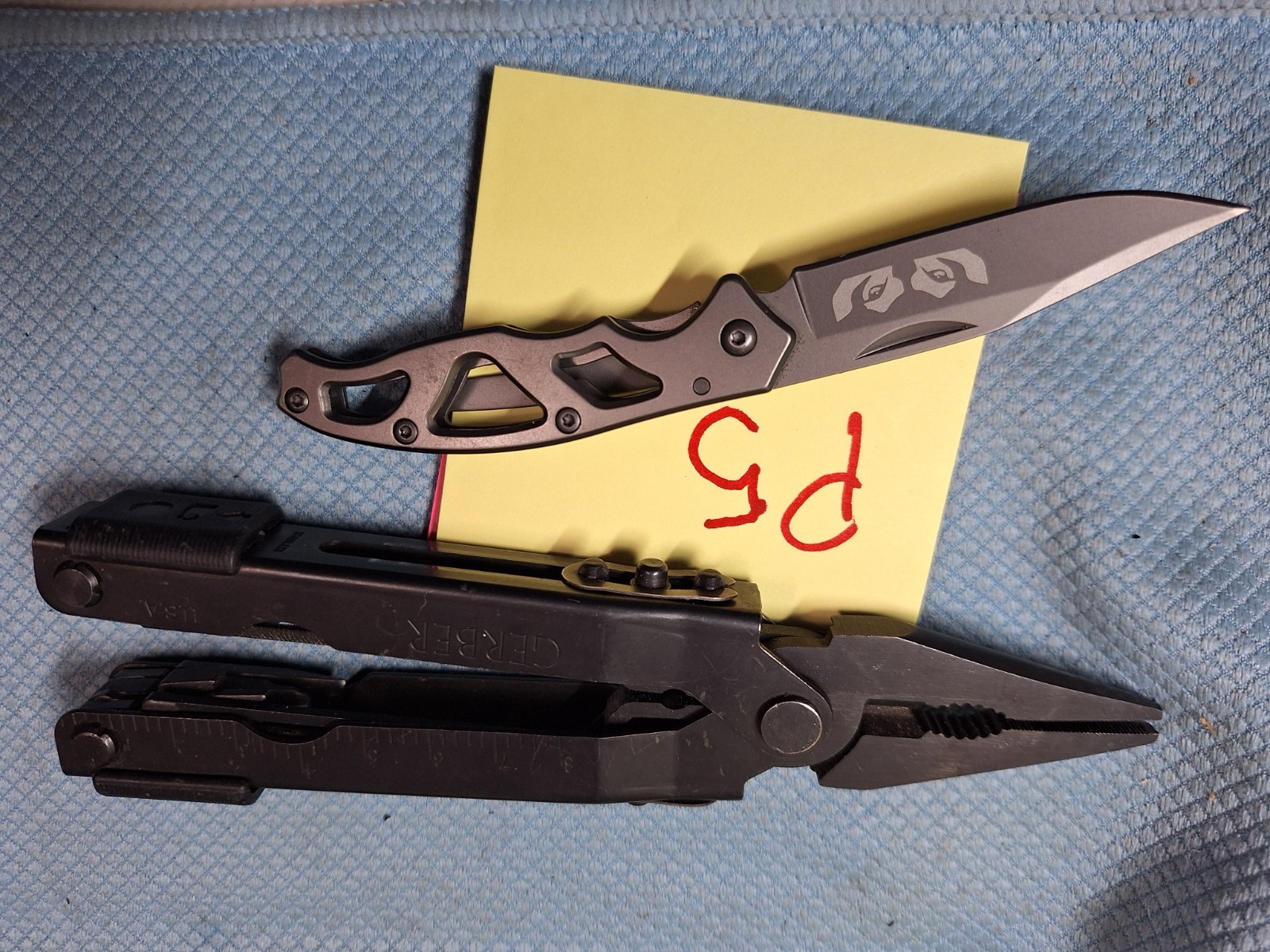 1 BLACK GERBER Multi Tool W/BONUS KNIFE EXCELLENT LOC P5