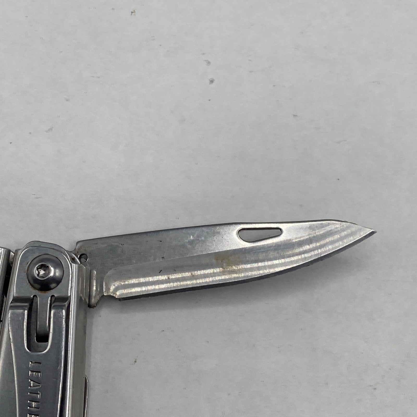 Leatherman Rev 3.8″ Multi-Tool, Stainless!