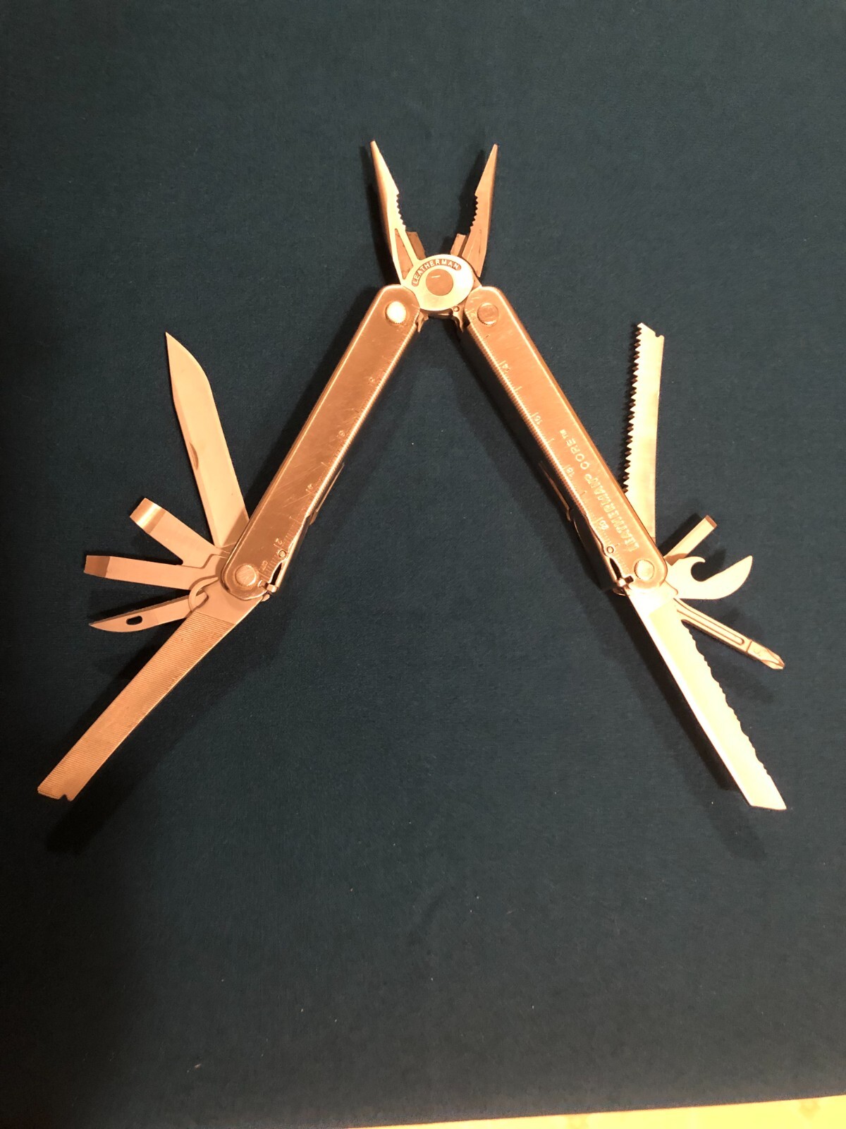 Vintage Leatherman Core Multi-Tool – Retired Model – Very Nice Condition