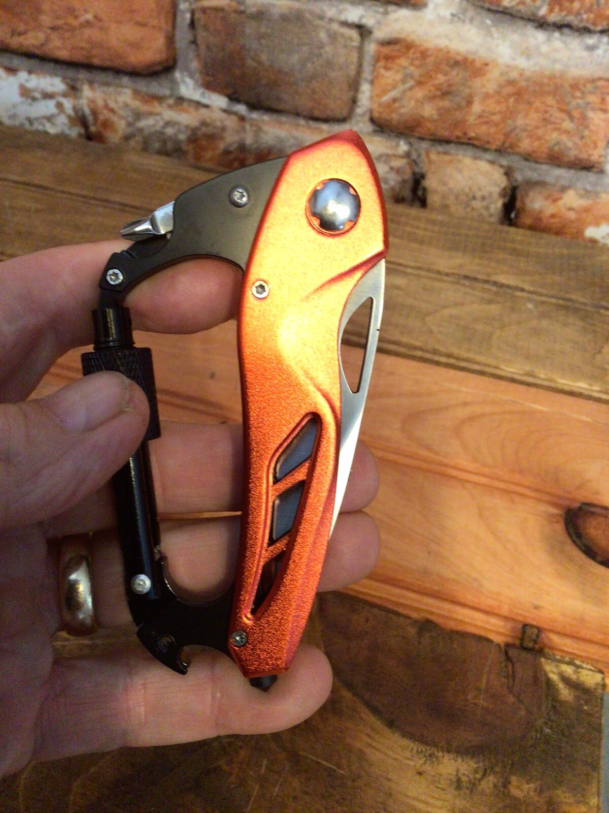 “Fix-it” Brand Carabiner Multi-tool Great for Campers, Hikers, DIY’s Great Gift