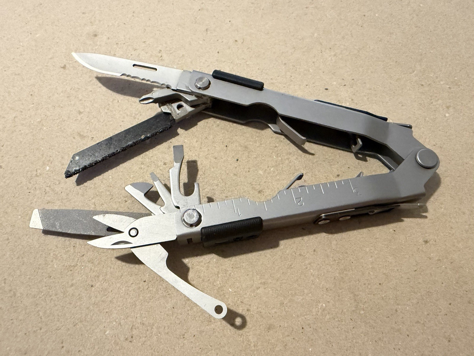 Gerber Evolution MP650 Military Model Multi-Tool Multi-Plier Bull Nose (Read!)