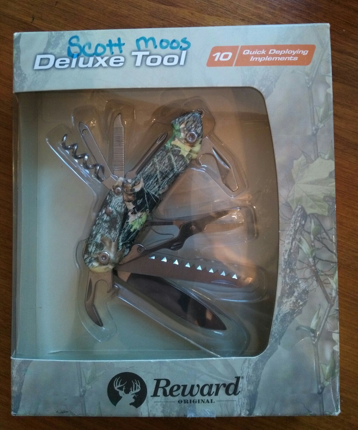 DELUXE TOOL REWARD ORIGINAL CAMOUFLAGE CAMPING KNIFE 10 USES