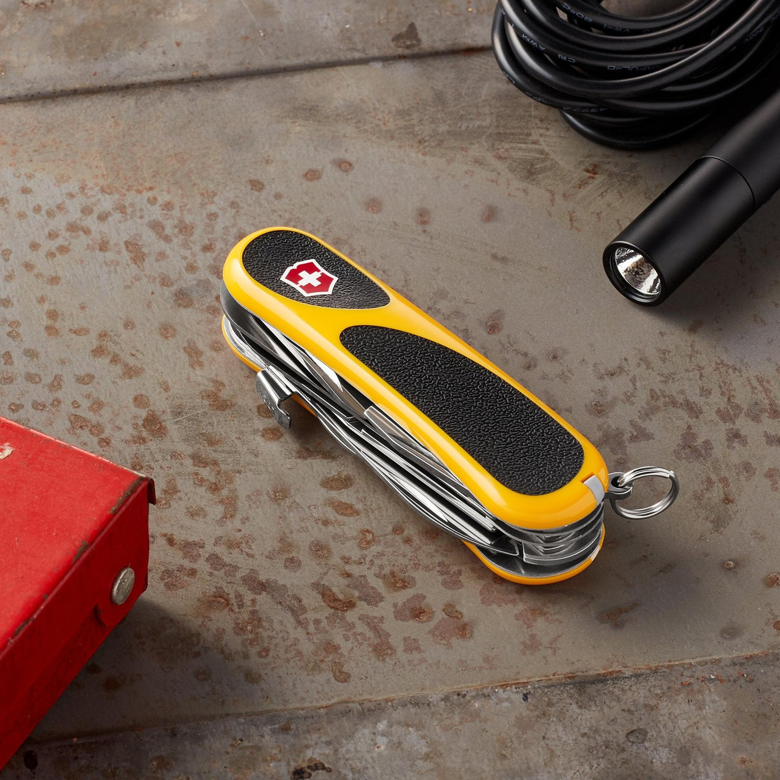 Victorinox Evolution S18 Grip Swiss Army Knife, 15 Functions, Swiss Made Pocket