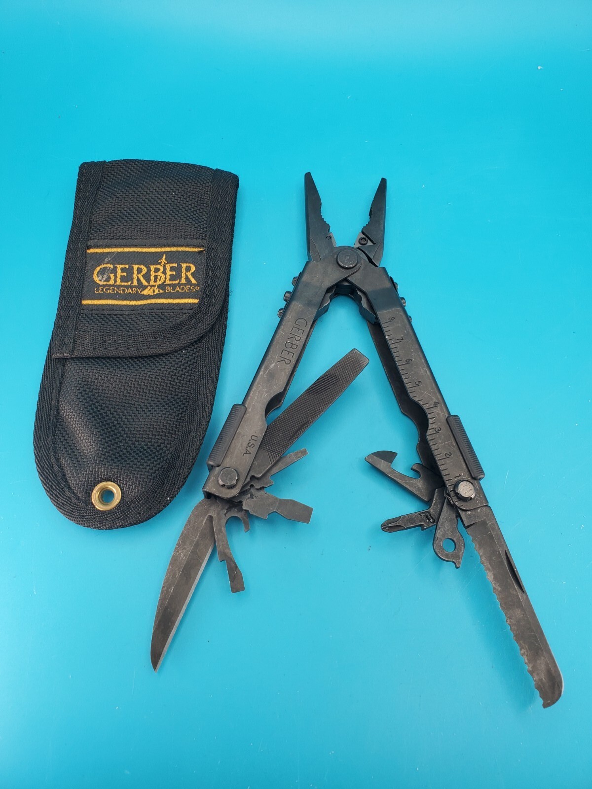Gerber MP600 Black Oxide Multi-Tool Needle Nose Pliers! With Sheath!