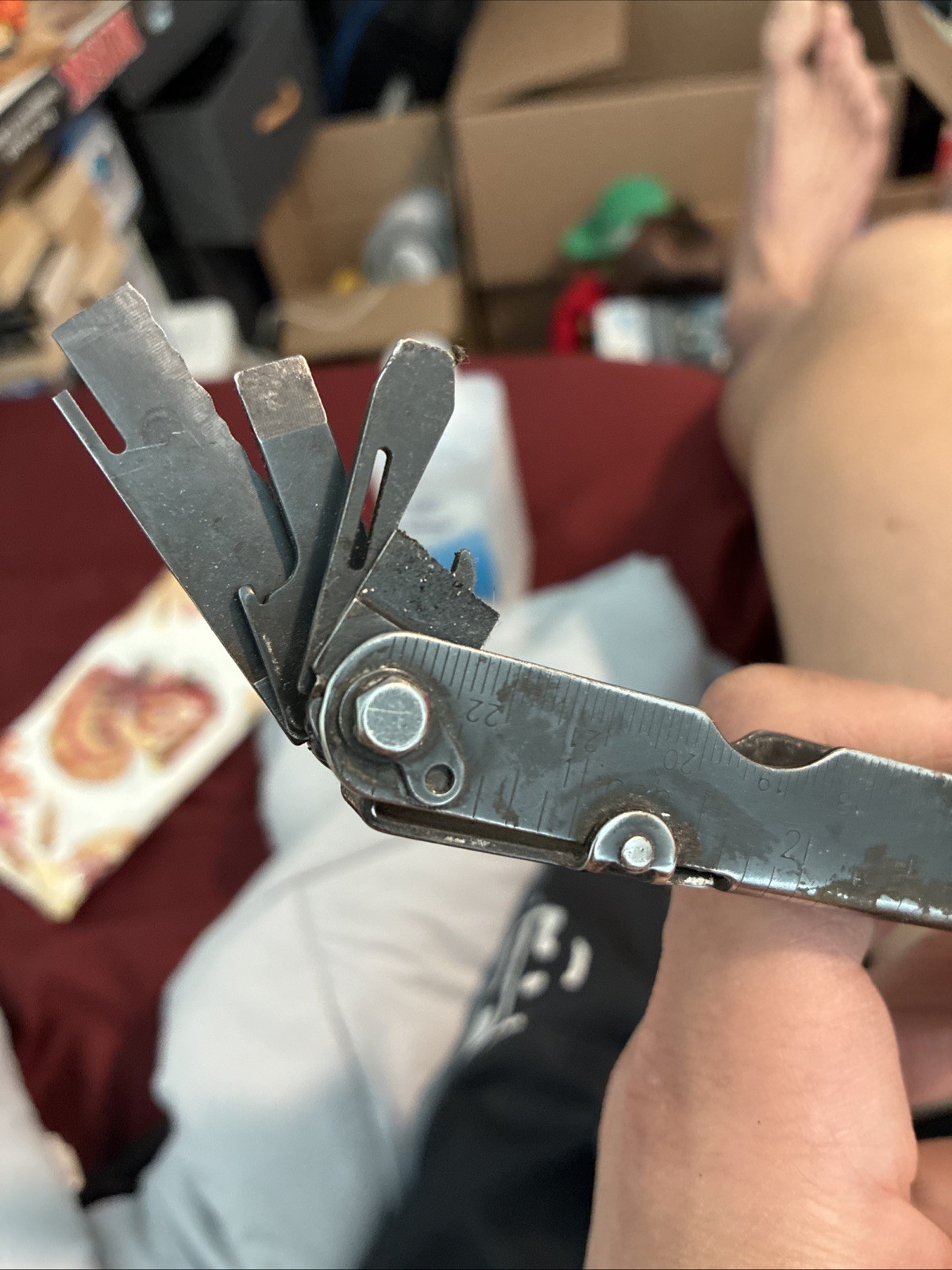 SOG PowerLock Multi-Tool Pocket Knife Pliers Leatherman Sheath