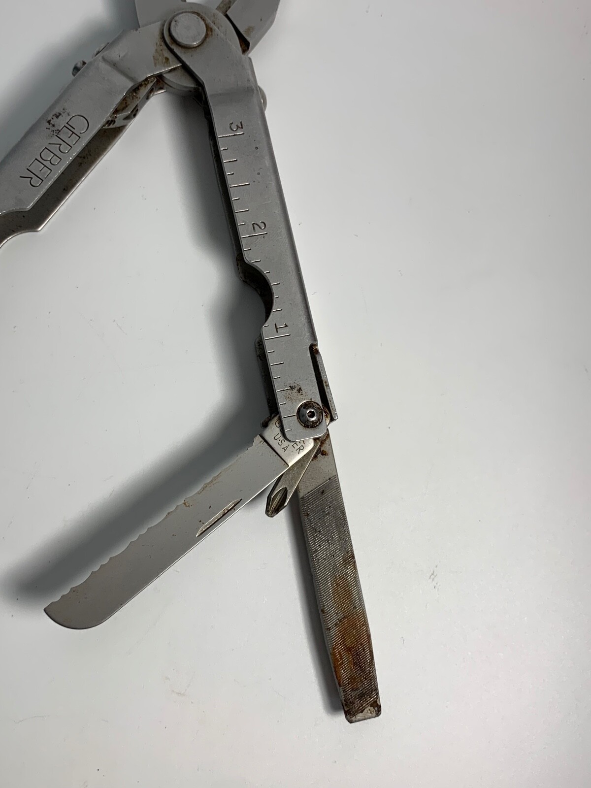 Gerber Vintage Multi-Tool Needle Nose Pliers Pocket Tool (Read Desc)