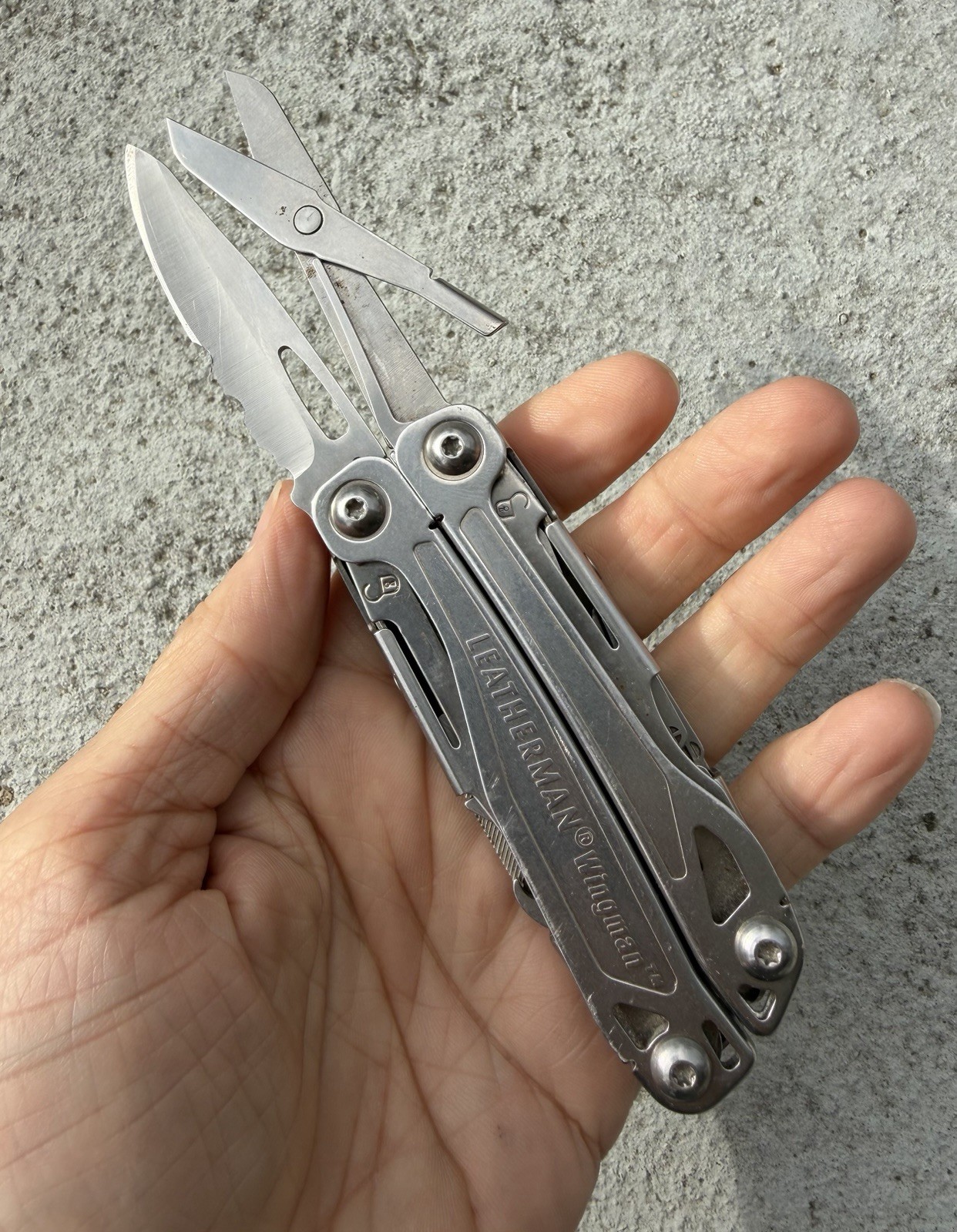 LEATHERMAN WINGMAN 14-IN-1 MULTI-TOOL, PLIERS, SCISSORS, SCREWDRIVER, CLIP, EXC!