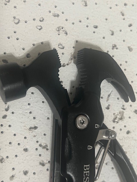 Multi-Functional life Saving Claw Hammer Car Survival Tools Black with Sheath —