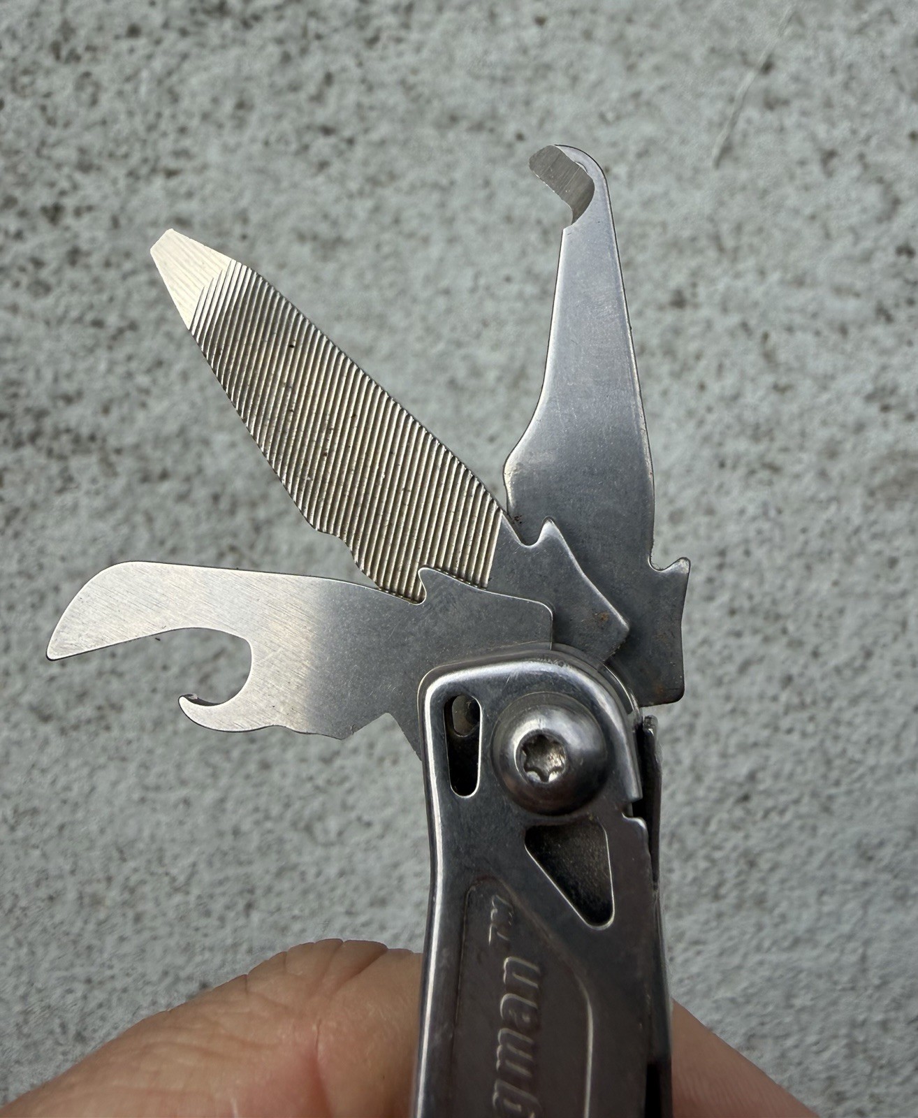 LEATHERMAN WINGMAN 14-IN-1 MULTI-TOOL, PLIERS, SCISSORS, SCREWDRIVER, CLIP, EXC!