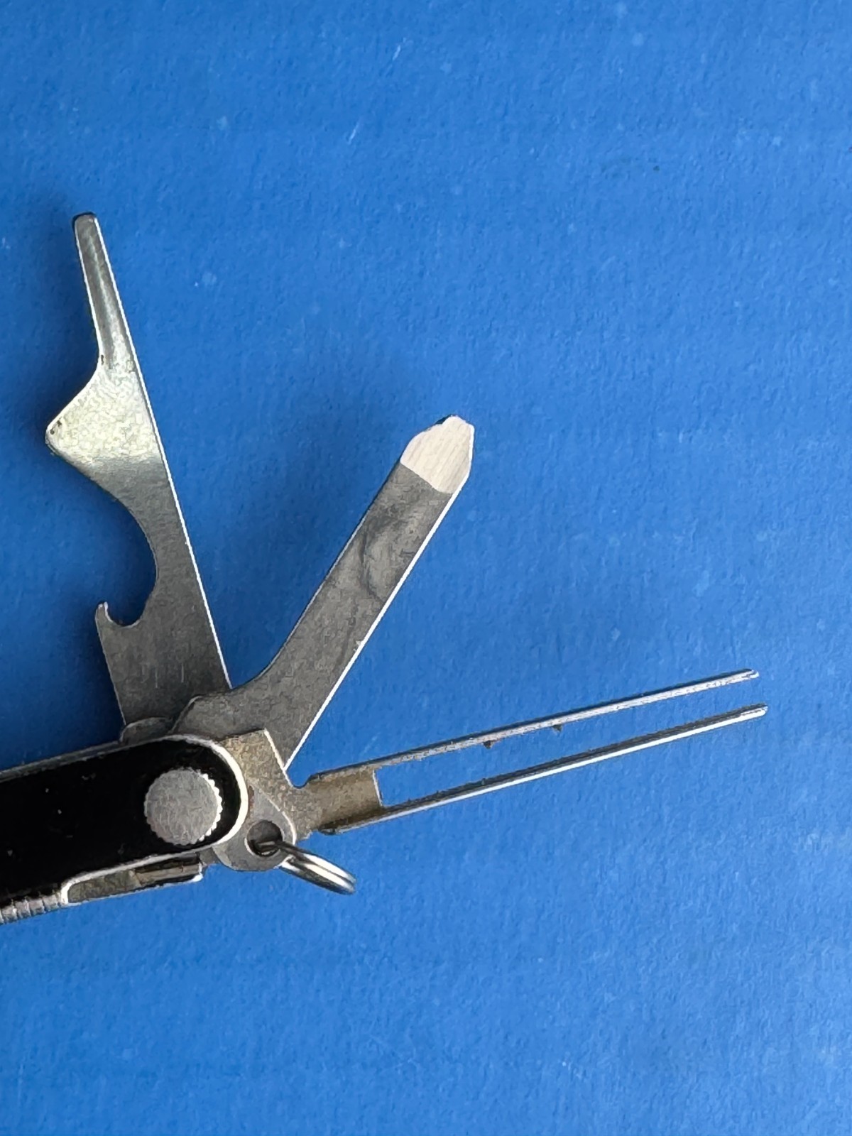 Leatherman Micra 10 in 1 Multitool Anodized Aluminum – Black