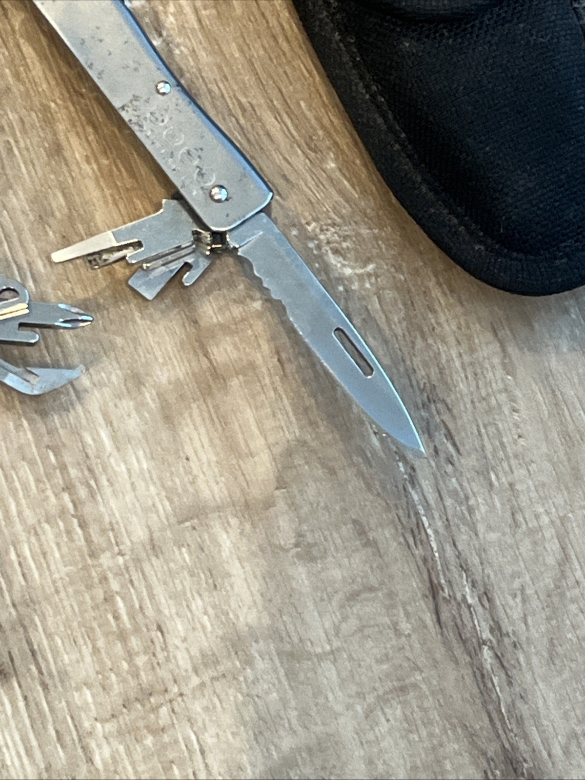 BUCK KNIFE BUCKTOOL 360 MULTI TOOL PLIERS with BELT SHEATH / USA MADE