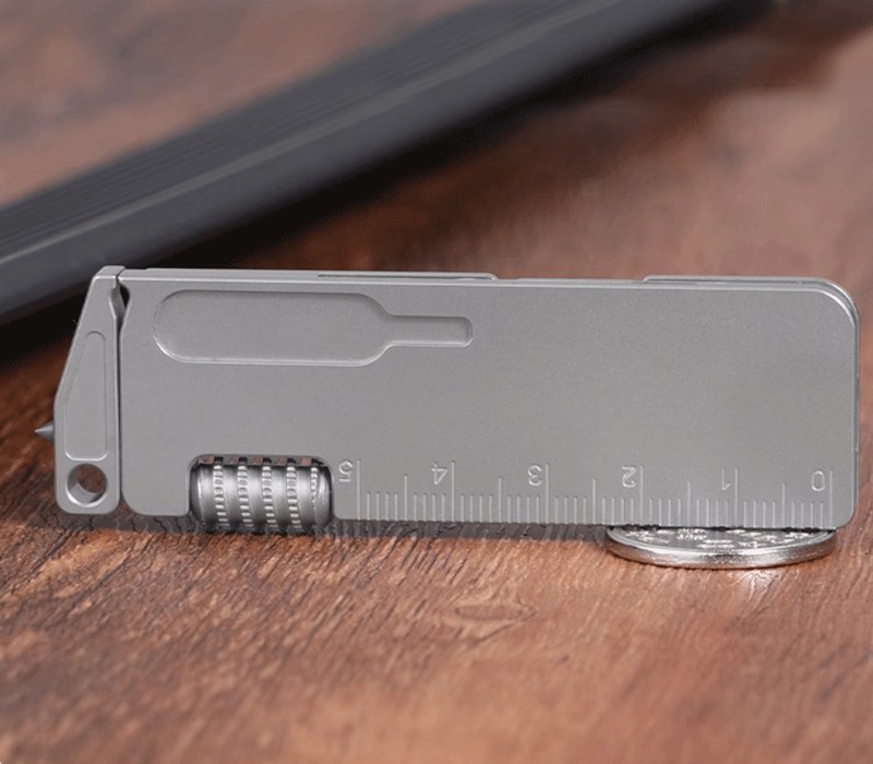 EDC Titanium Alloy Multi Tools Adjustable Wrench Pocket Outdoor Camping Keychain