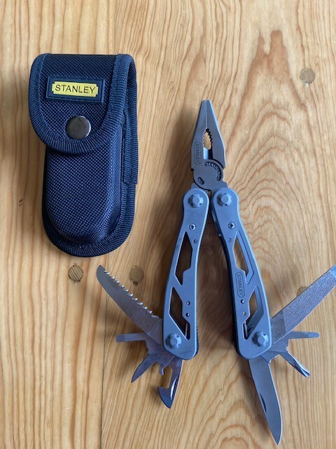 Stanley Stainless Multi Tool Extra Heavy Duty 2CR Knife, Screwdriver, Saw