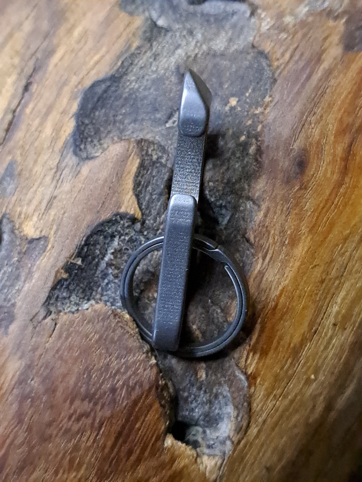 Pro Mini Minimalist Titanium Carabiner Keychain With 20mm Titanium Keyring