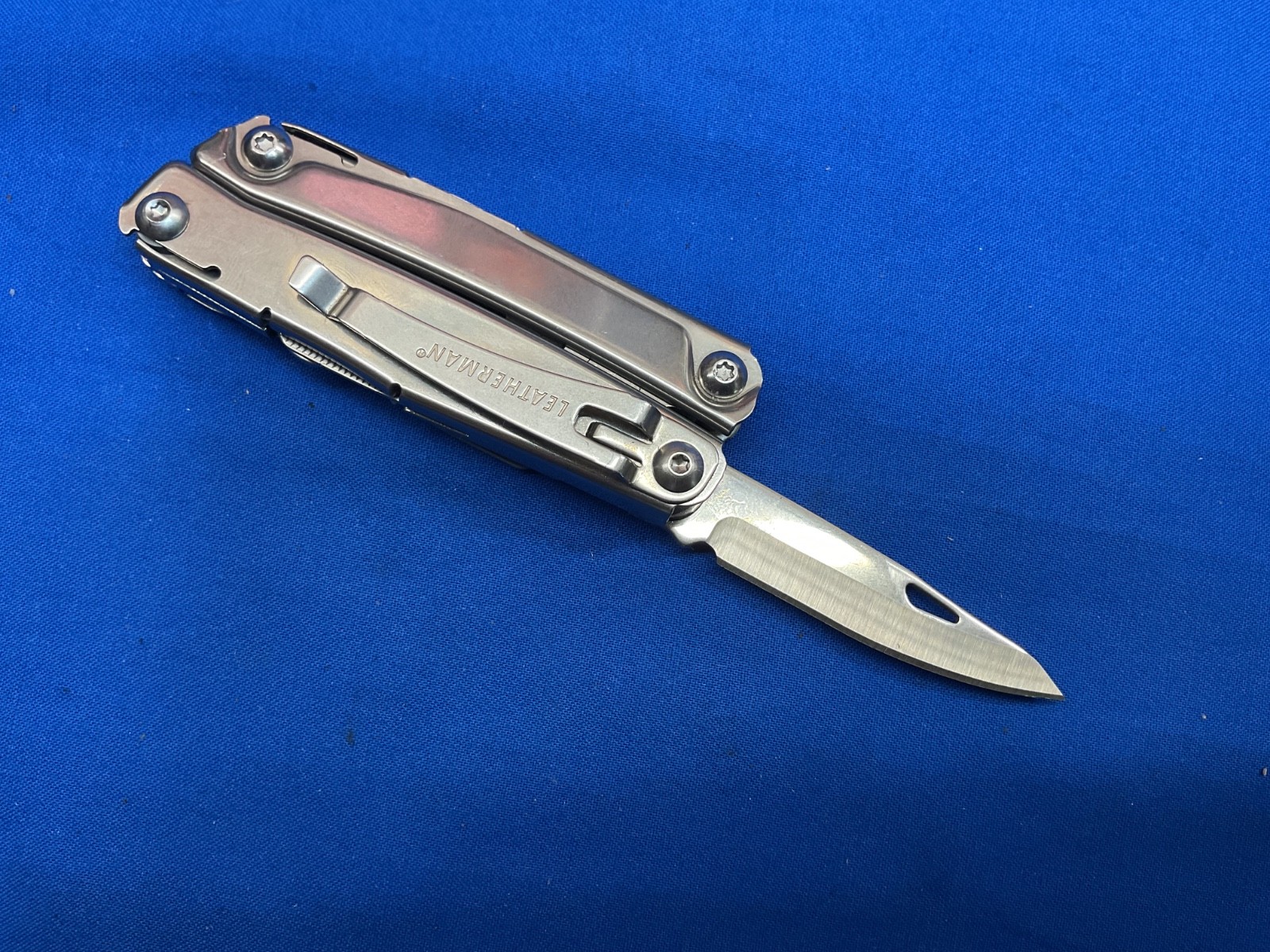 Leatherman Rev Multi-Tool Knife Plier 2020 Date Code