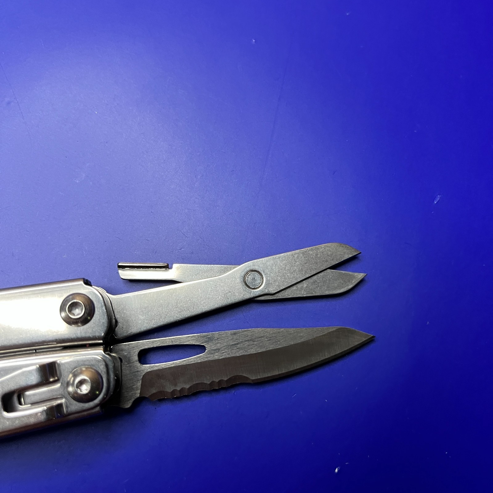 Leatherman Stainless Steel Wingman Multi Tool Scissors Knife Plier