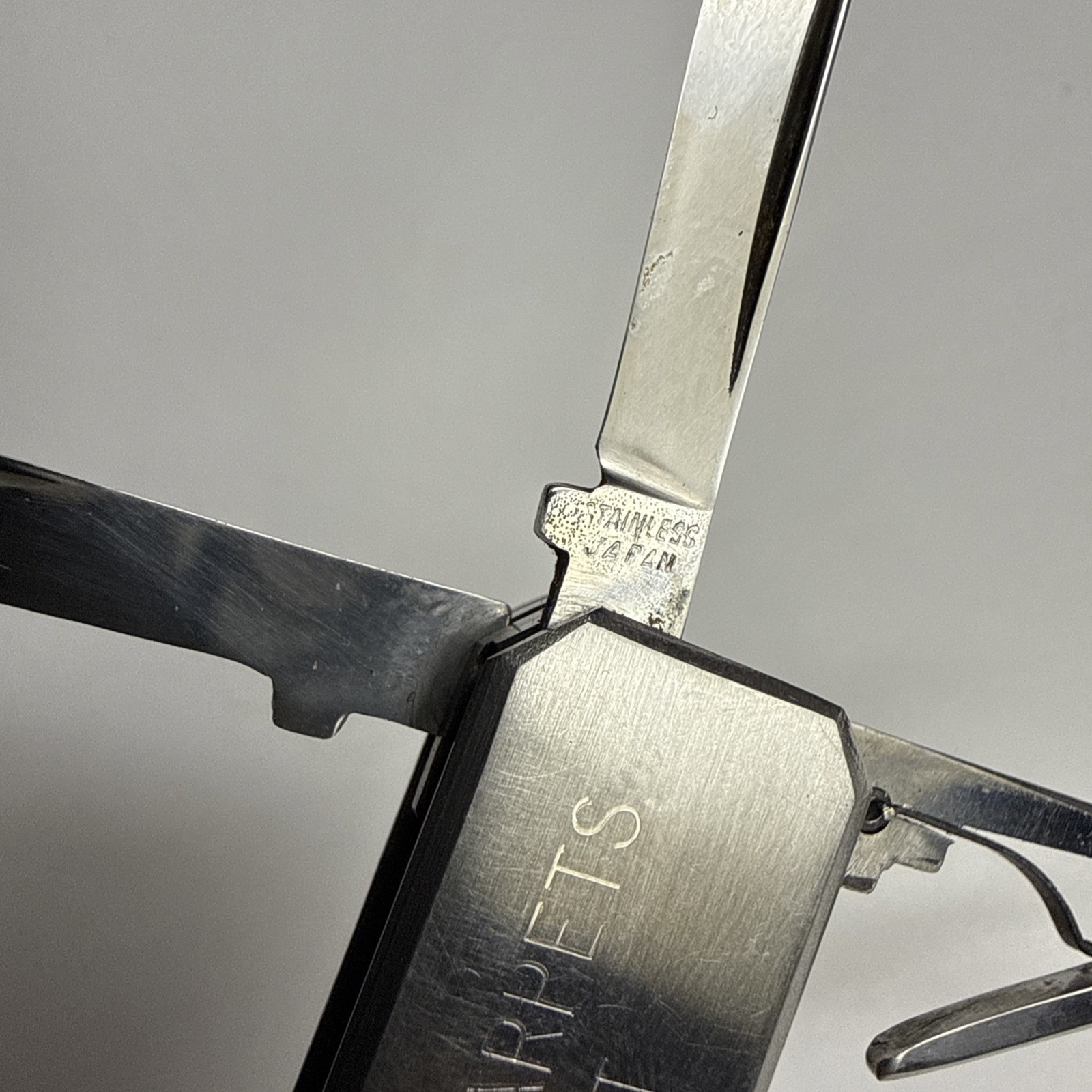 Studio Italy Rostfre Regdes Small Thin Mini Multi-Tool Pocket Knife Scissors Lot