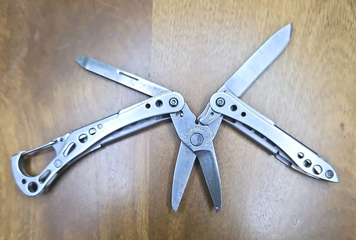 LEATHERMAN STYLE CS Black Multi-Tool Knife File Tweezer Carabiner
