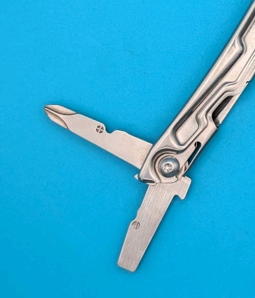 Leatherman Bolster 13 Tool Stainless Steel Multi-Tool!