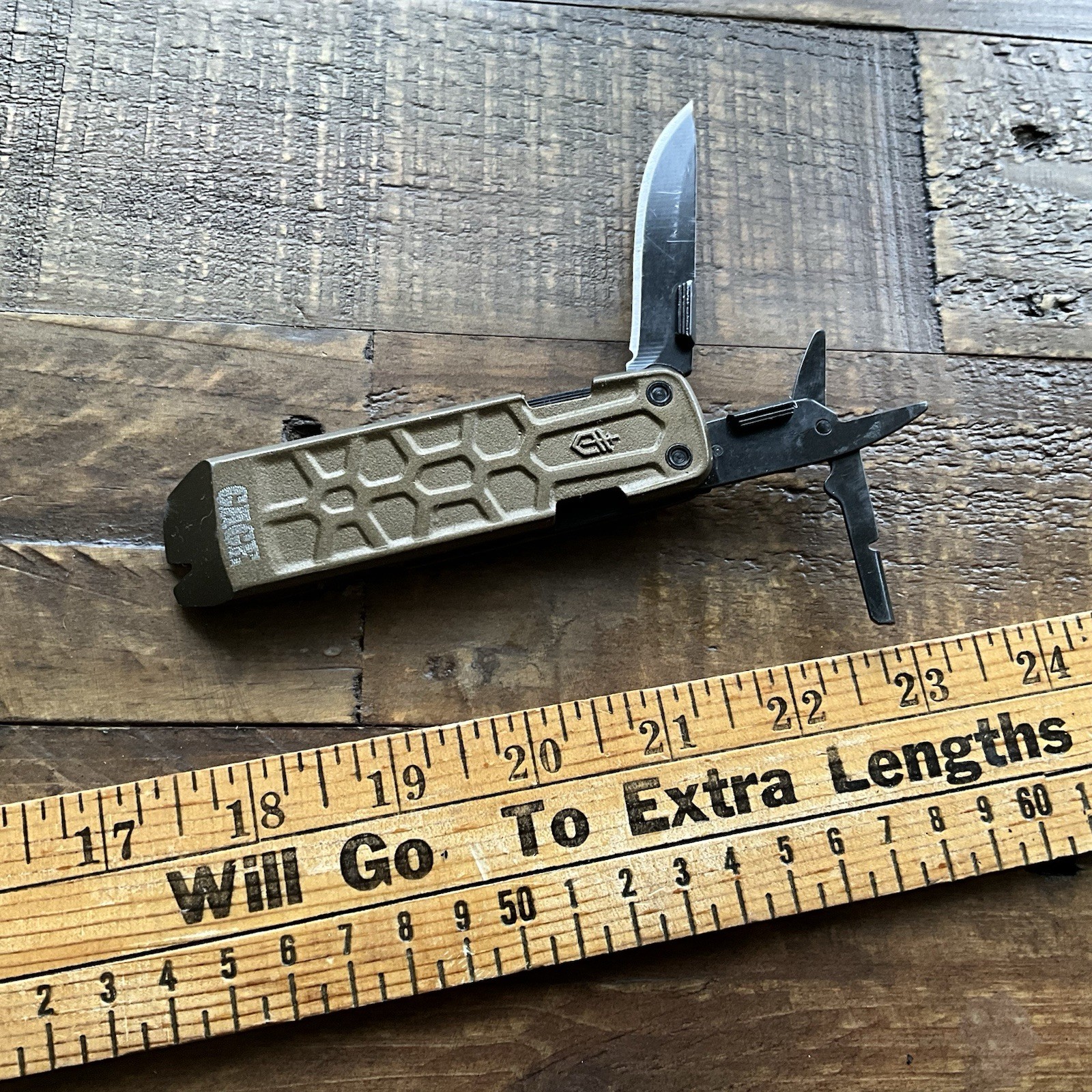 Gerber Gear Lockdown Slim Coyotee Brown Prybar EDC Survival