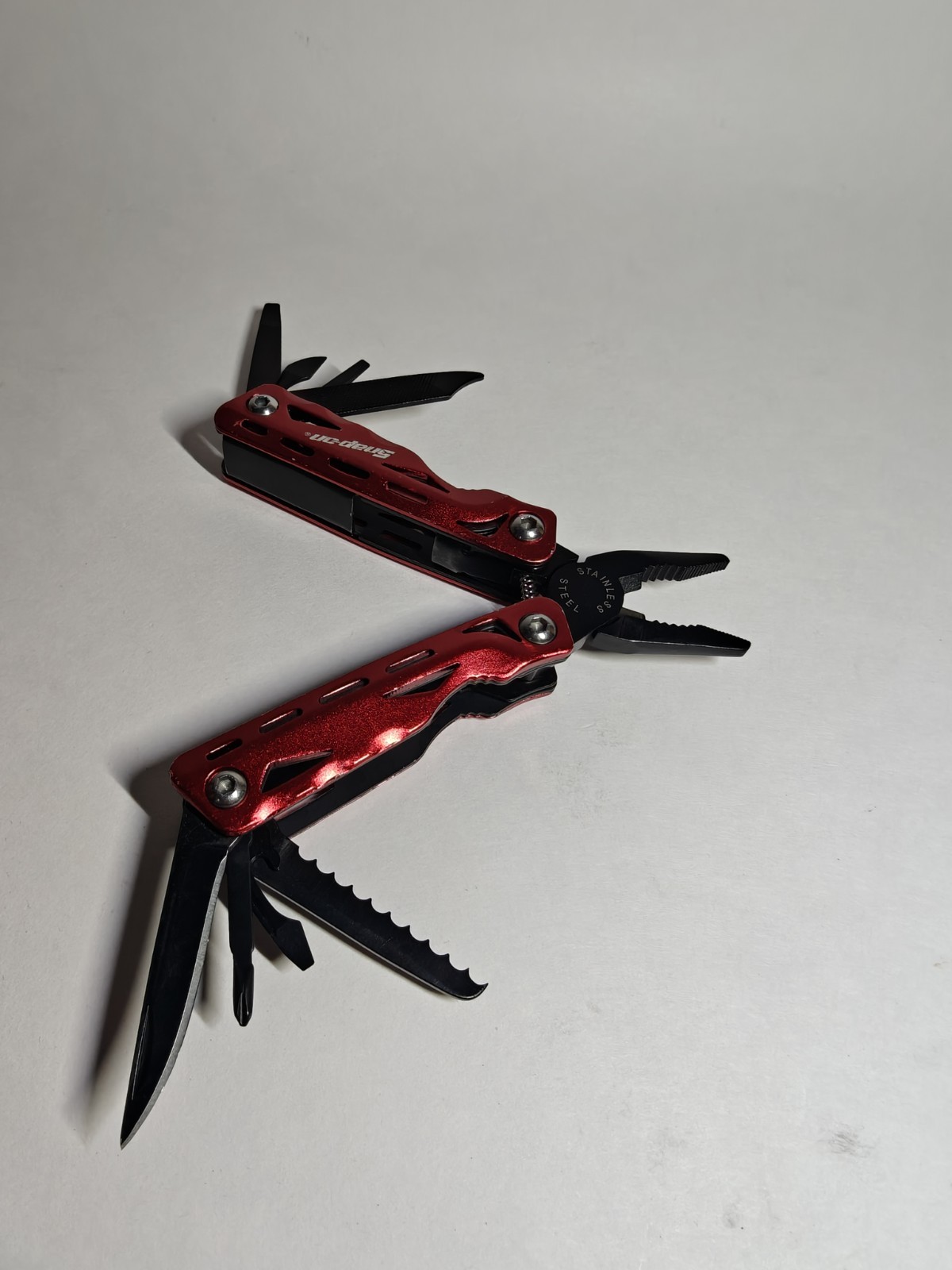Snap-On Tools Red Multi-Tool Folding Pocket Knife w/ Pliers – Compact Tool
