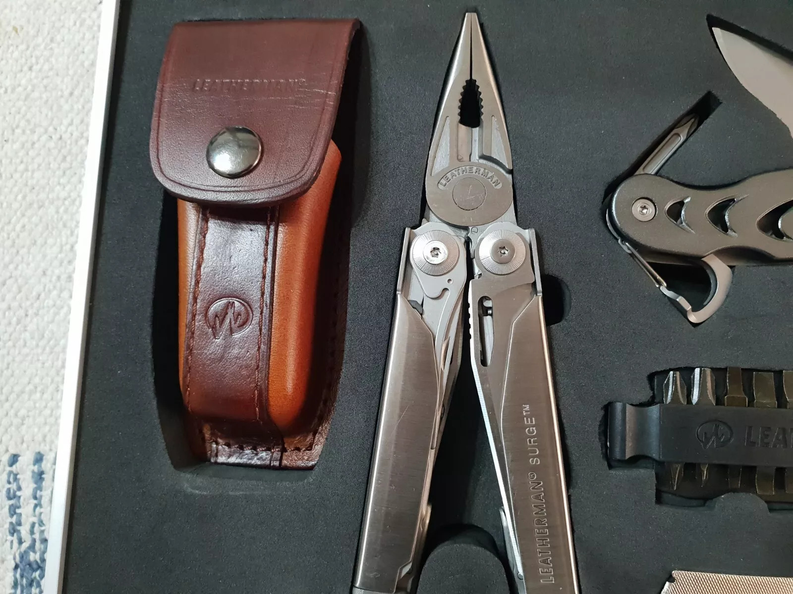 🔥 Leatherman Surge Gen 1 + C308 Knife Leather Premium Sheath New Collectors Set