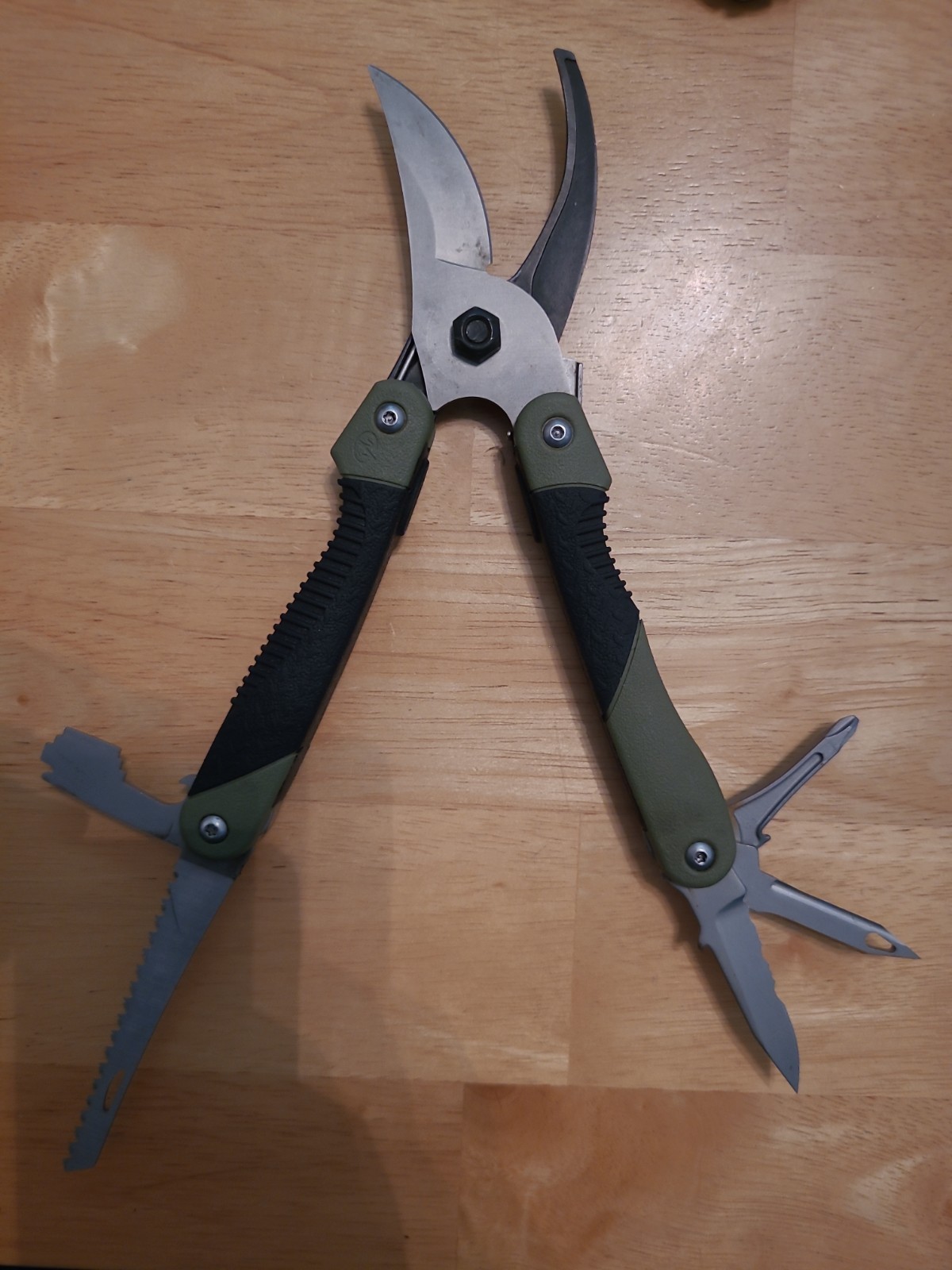 Leatherman Vista Multi-Tool Nylon Sheath USA Hybrid Shears
