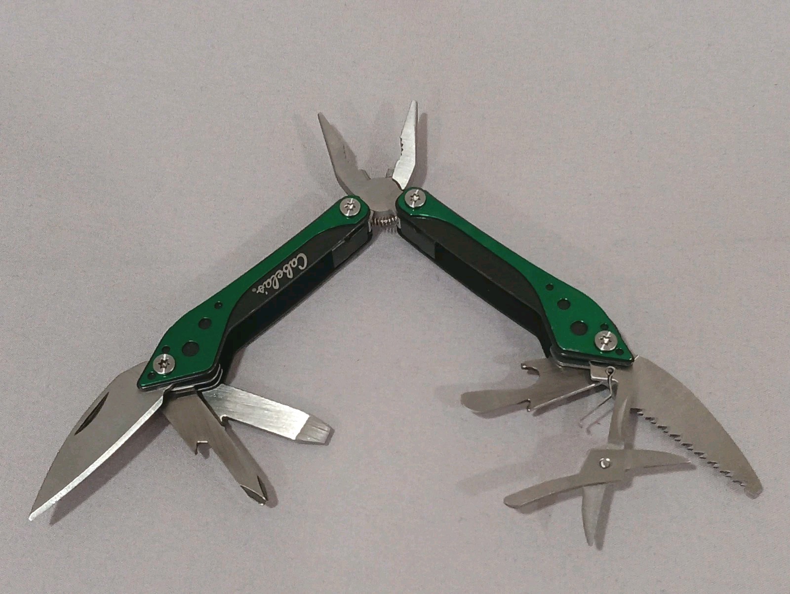 Cabela’s Multi-Tool 7-in-1 Pocket Knife Folding Pliers Stainless Green Camping