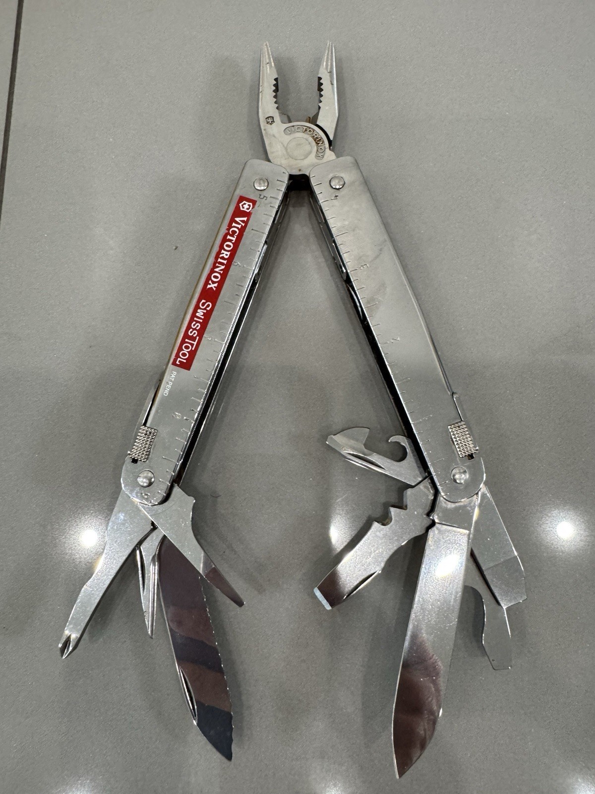 Vtg Victorinox SwissTool Pat Pend Swiss Army Knife Multi Tool Plier