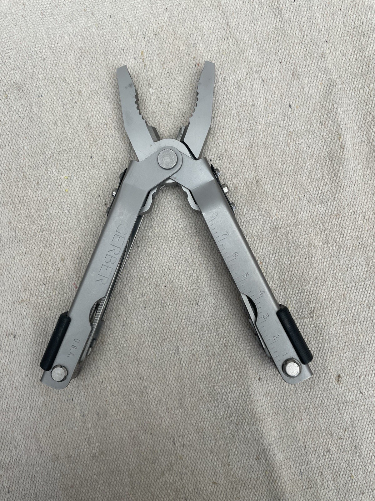 Gerber USA Multi Tool Blunt Nose Pliers Knife W/leather Case