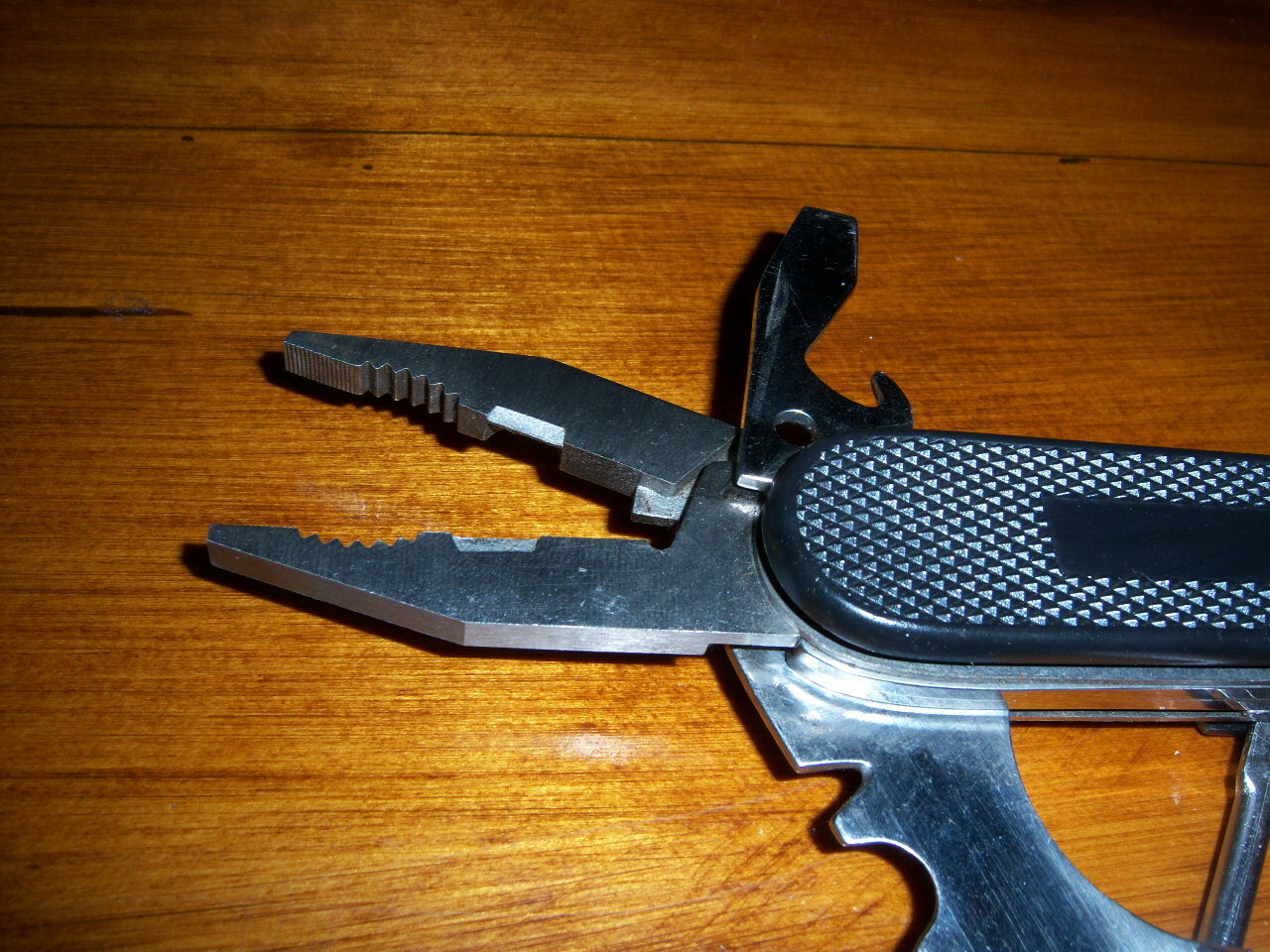 Carolina Multi Tool Folding Pocket Knife