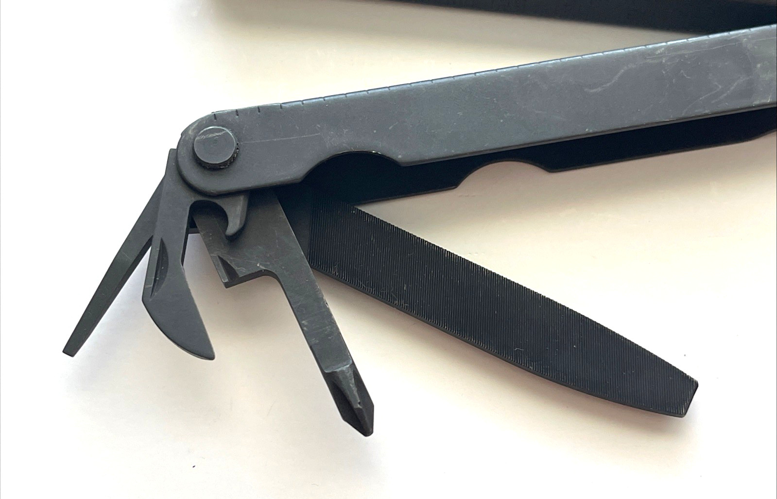 Leatherman PST Black Multi-Tool Leather Sheath USA