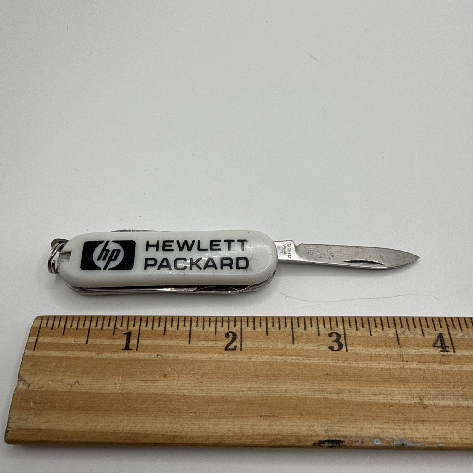 Hewlett Packard Multi-Tool Pocket Knife Scissors File White/Blue