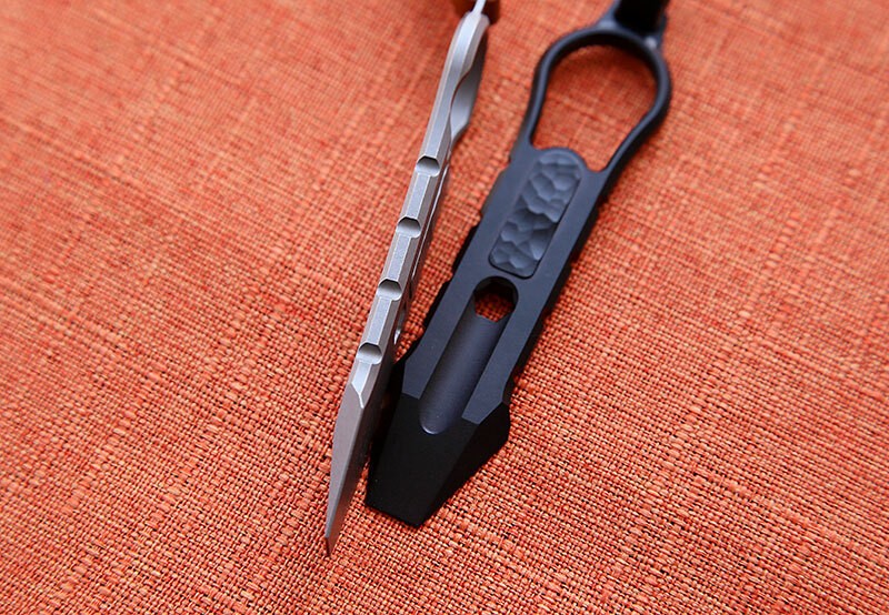 EDC TC4 Titanium Alloy Pry Bar Keychain Crowbar Outdoor Multi Tool Multi Tools