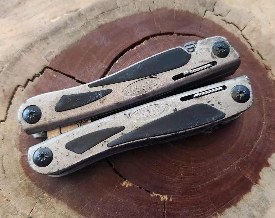Gerber MP800 Legend Multi Tool Scissors Knife RemGrit – Great Cond. B17