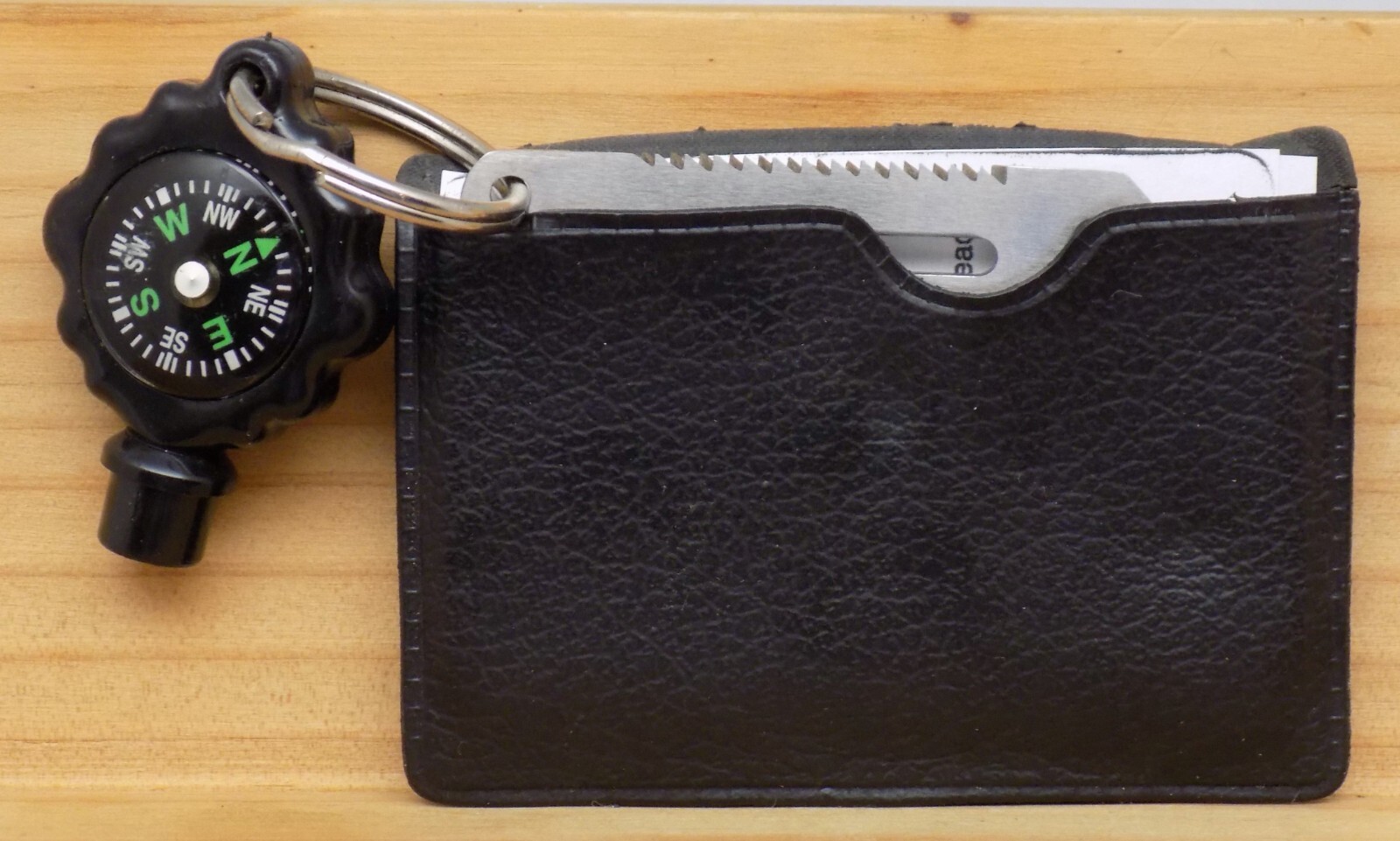 SLIM CREDIT CARD SIZE MULTI-TOOL