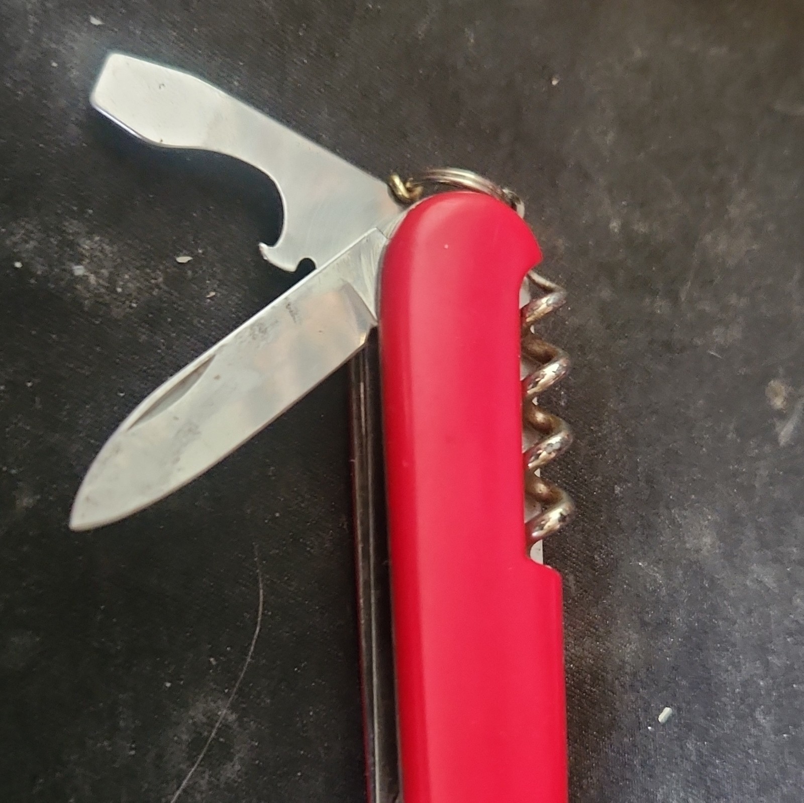 Victorinox Swiss Army Knife Red 12-Tool Multi-Tool w/ Corkscrew & Openers