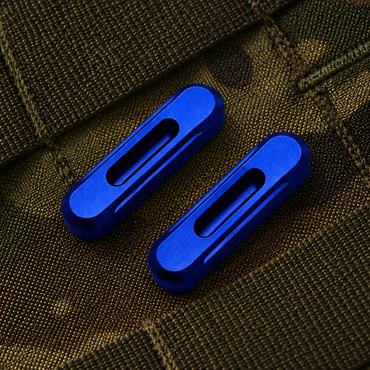 Custom CNC Quick Thumb Stud FOR LEATHERMAN ARC/FREE P4- One Hand Open