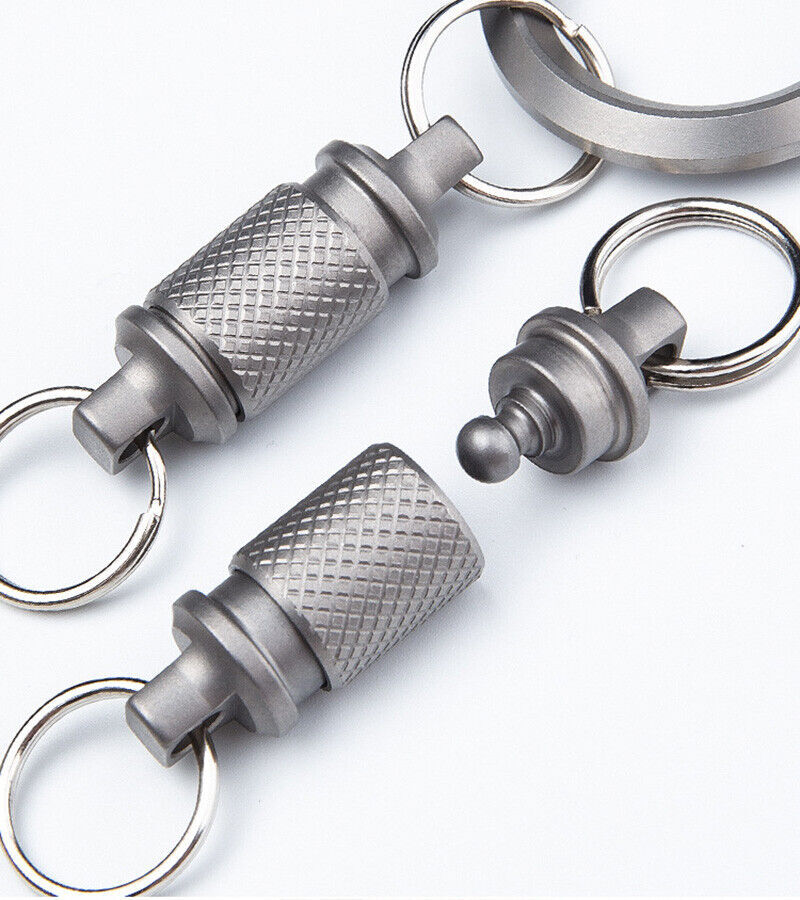 1PC Titanium 360 Degree Universal Quick Release Hanging Buckle Car Keychain EDC