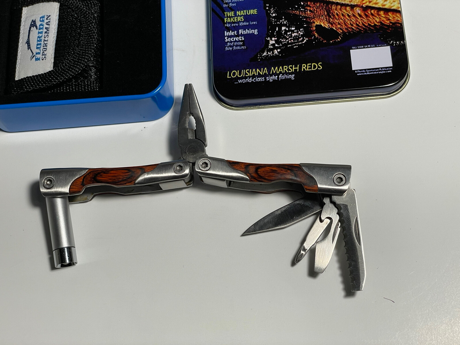 Florida Sportsman Series Multi Tool 5 Functions Stainless Steel w/ Light Knife