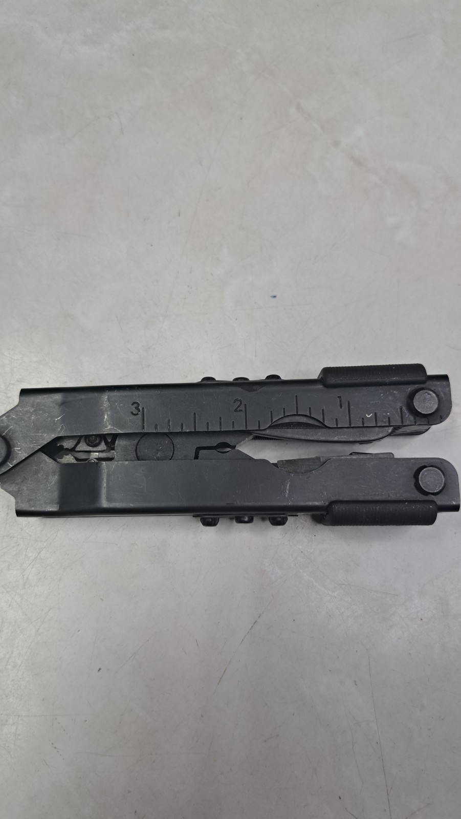 Gerber MP600 Multi-Tool Multi-Plier Black Oxide – Great Condition