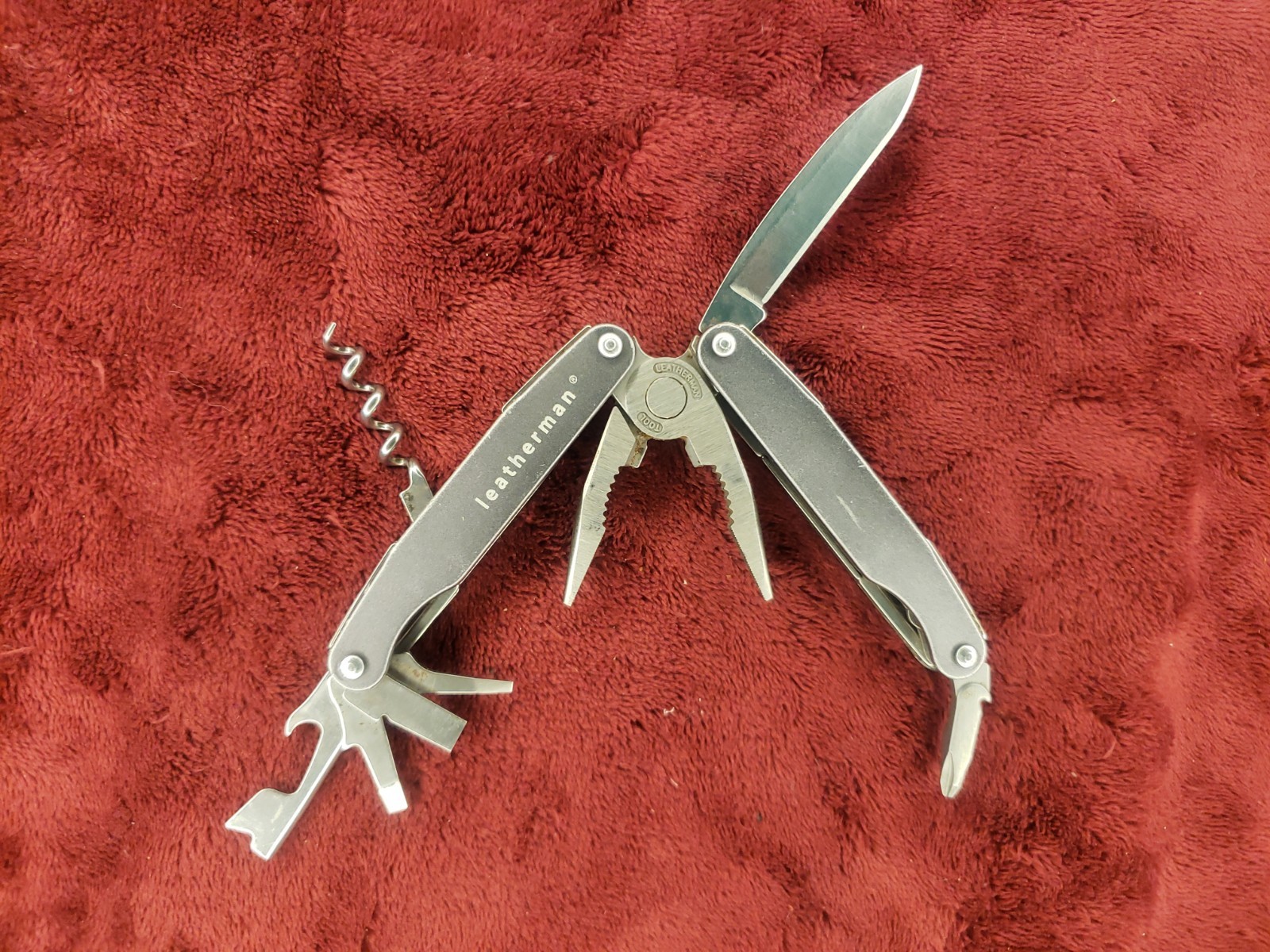 🔪 Leatherman Juice C2 Gray Multi-tool read