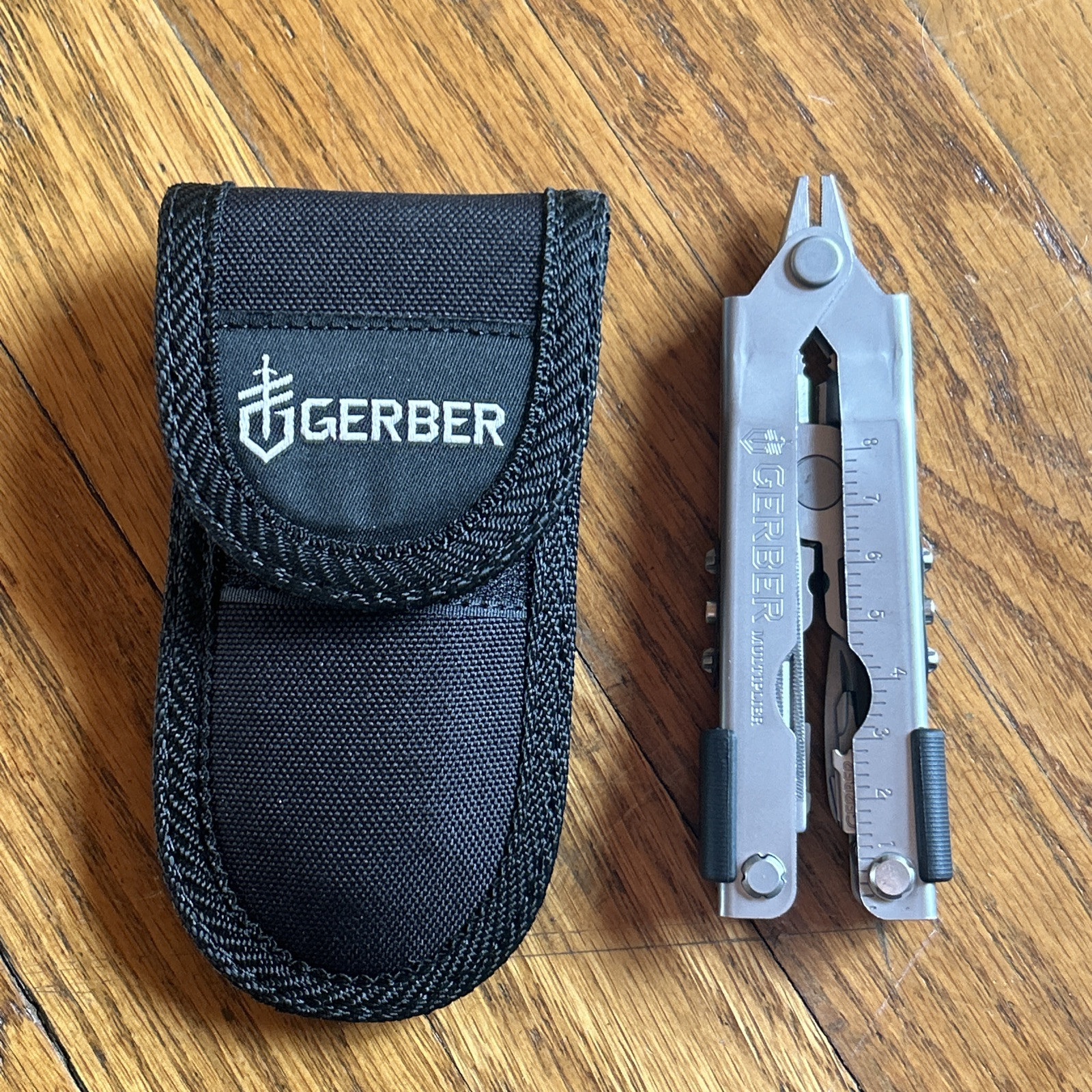 Gerber “CENTER-DRIVE” Stainless Steel Multi Tool! BRAND NEW NEVER USED