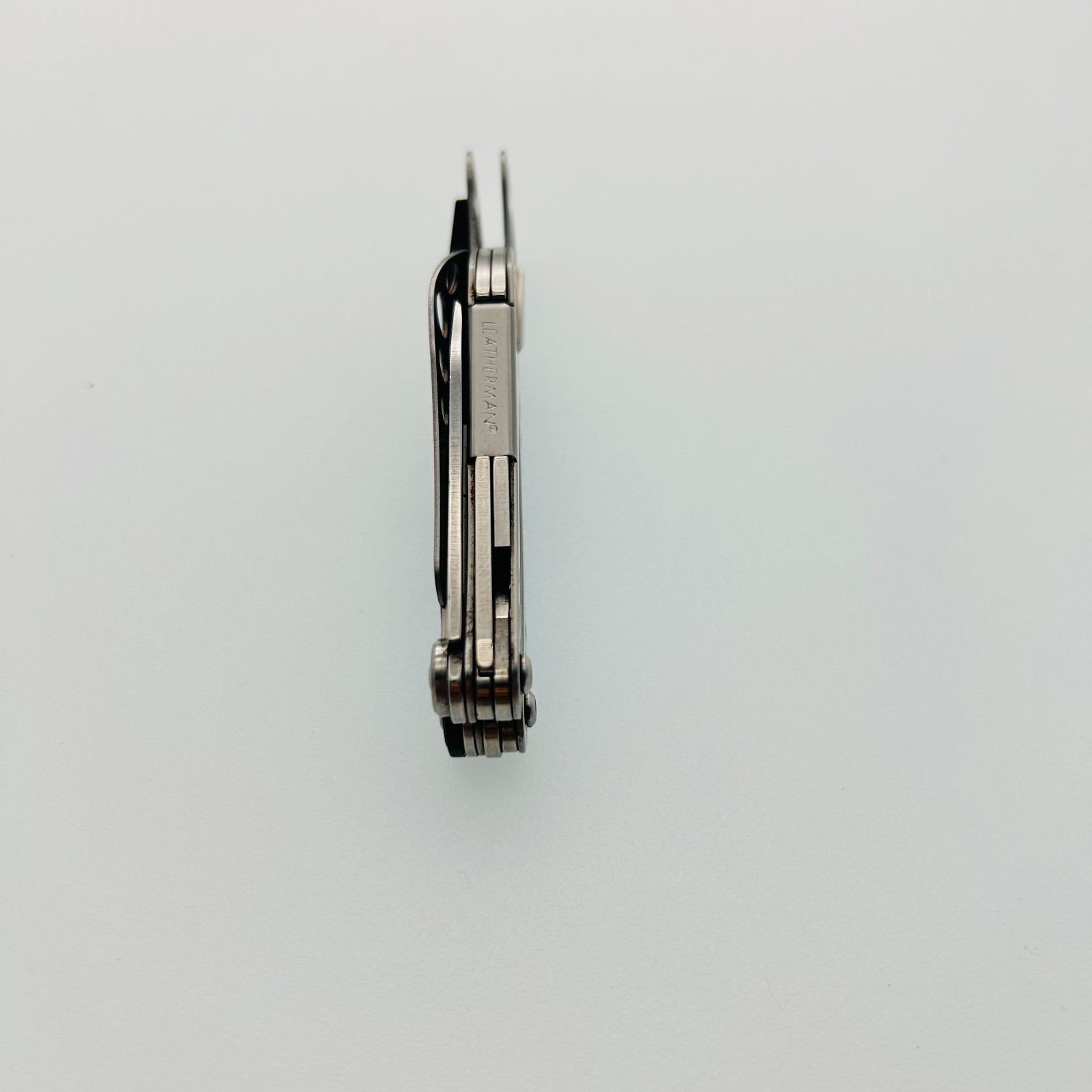 Leatherman Style CS Multi-Tool – 5-in-1 Keychain EDC,Scissors & Blade(CODE41)