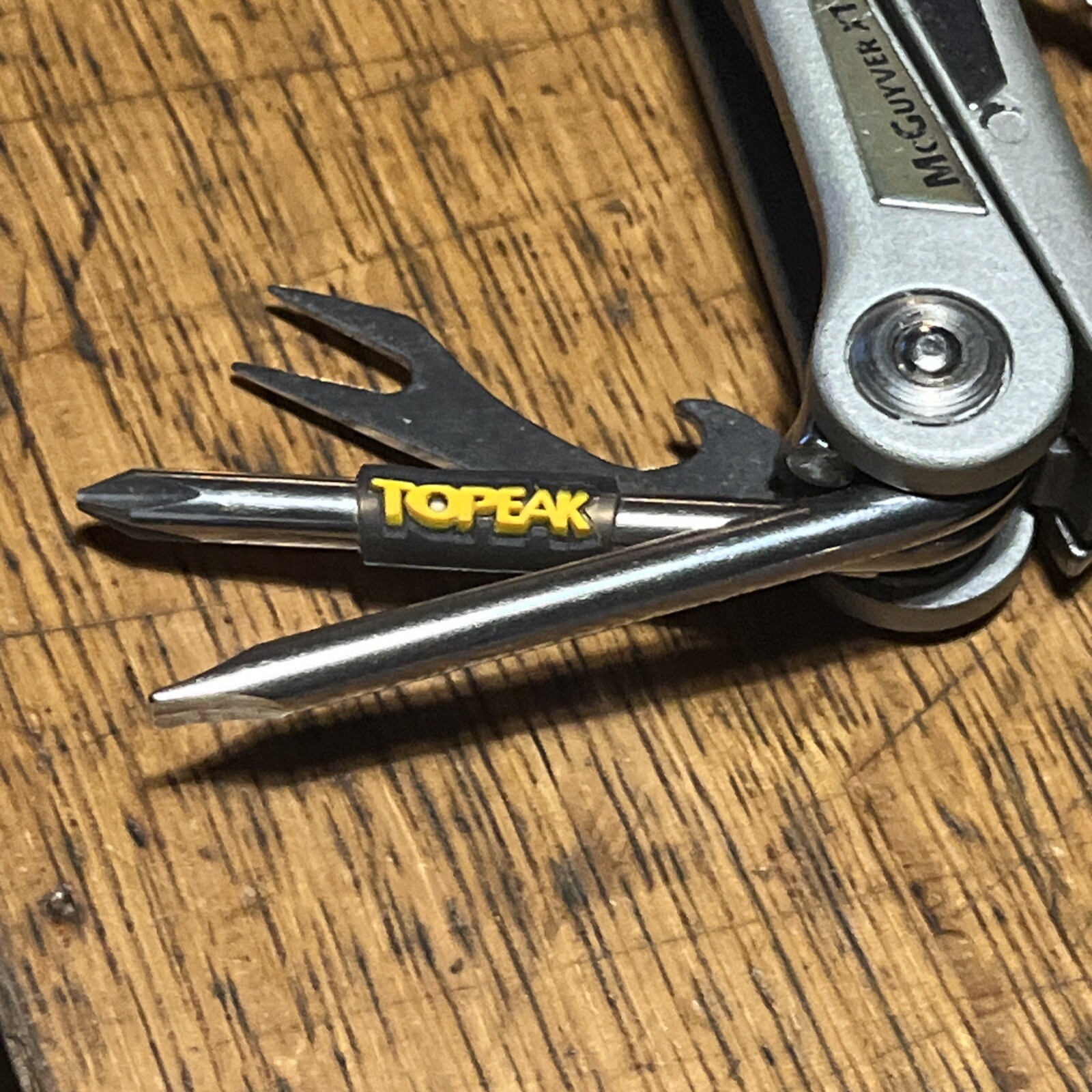 TOPEAK MCGUYVER XT Multi-Function Bicycling Fishing Multi-Tool Eddie Bauer