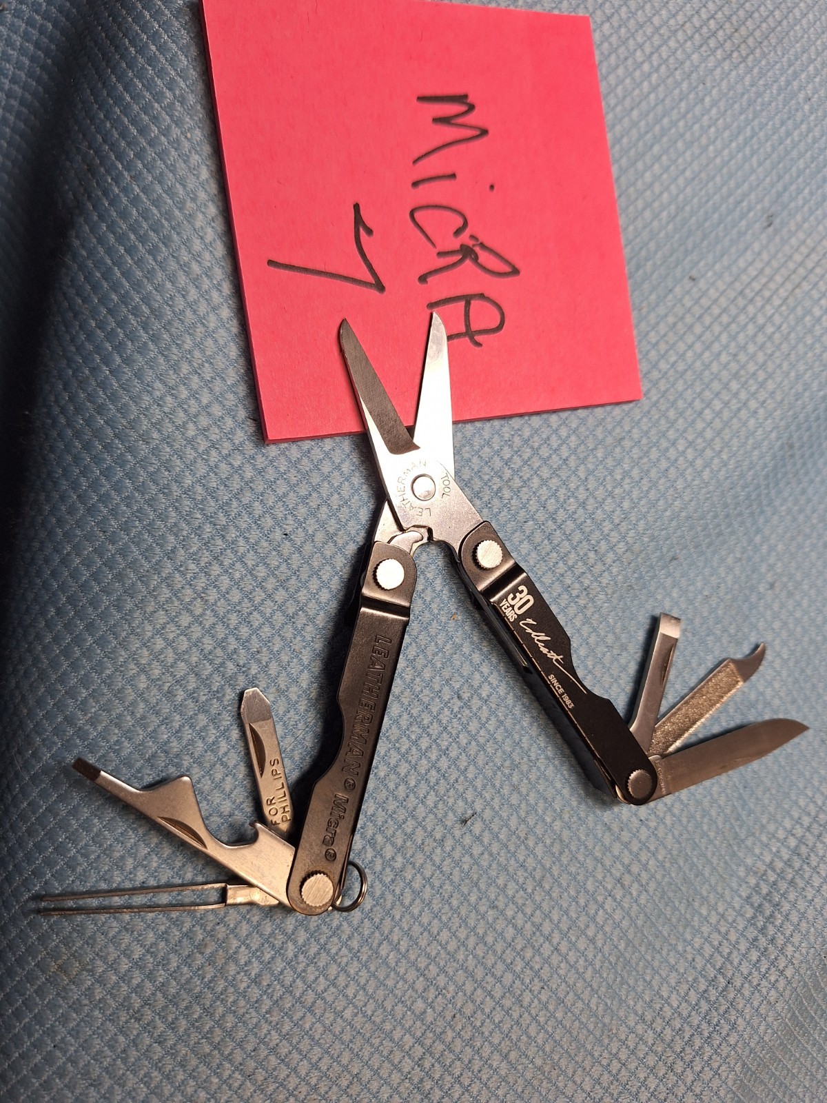 1 Rare 30 Years Anniversary Leatherman Micra Multi-Tool Keychain MICRA 7