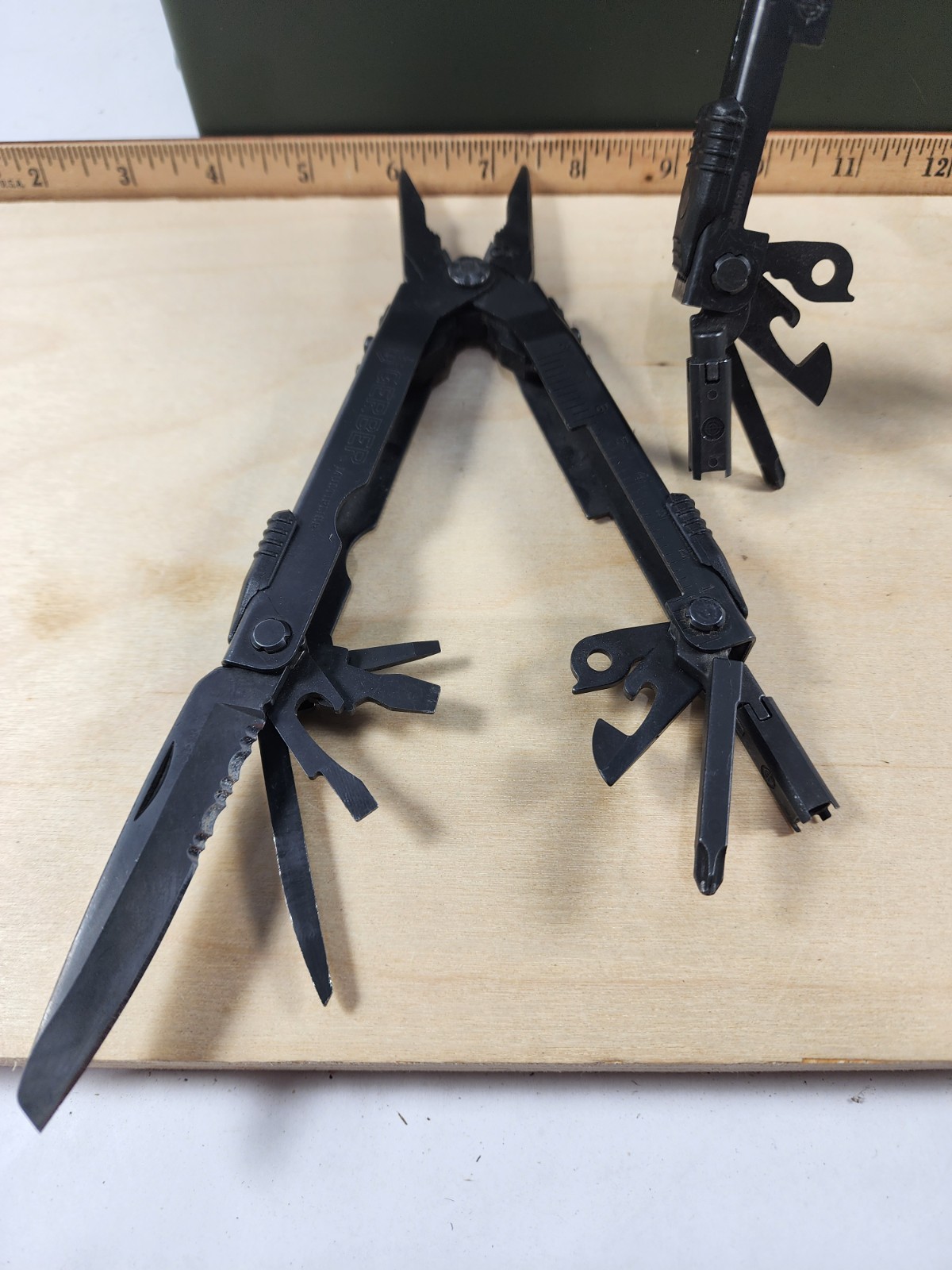 Gerber MP 600 Military Sight Tool x1(ONE) light usage Discontinued (MSRP $136)
