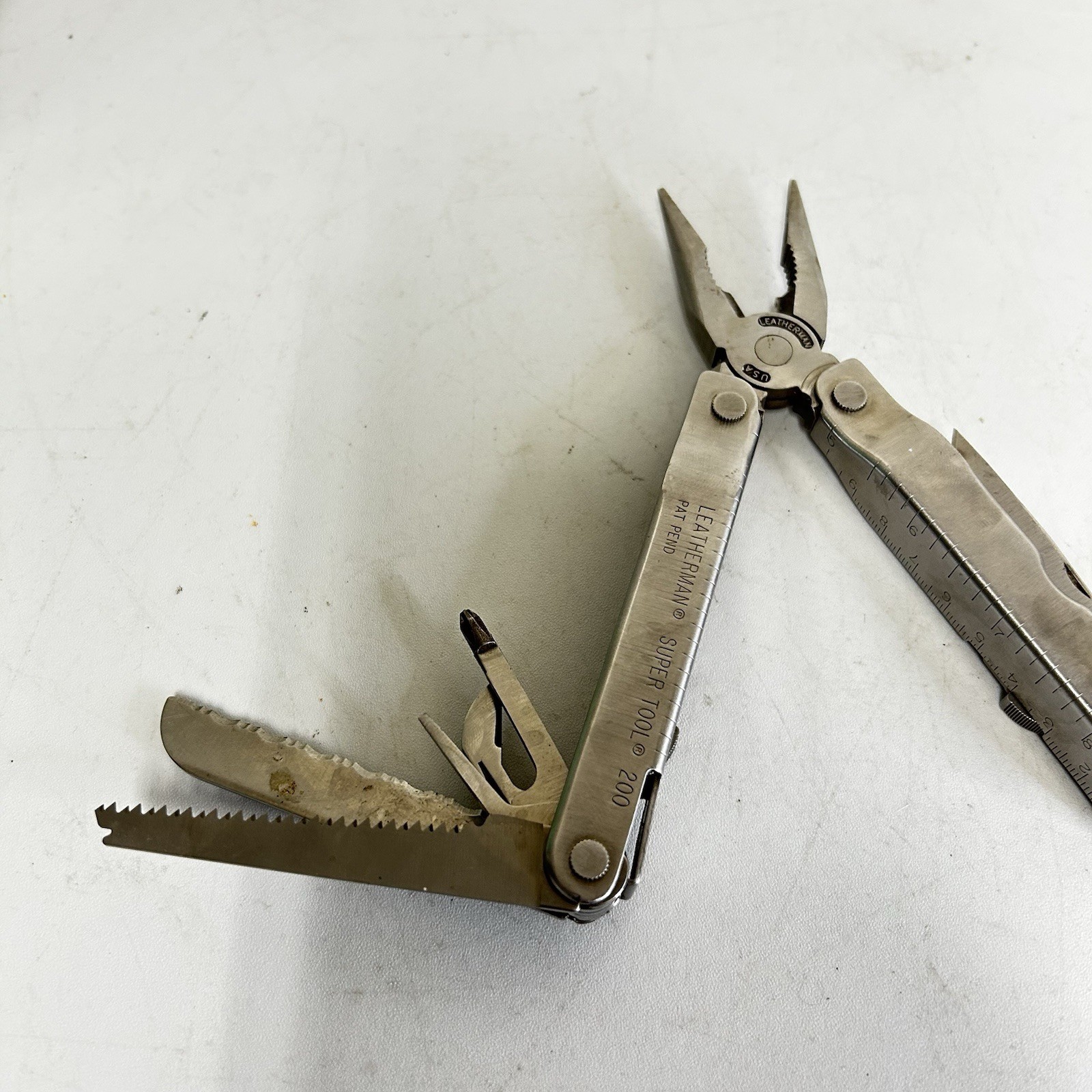 Leatherman Super Tool 200 Multitool