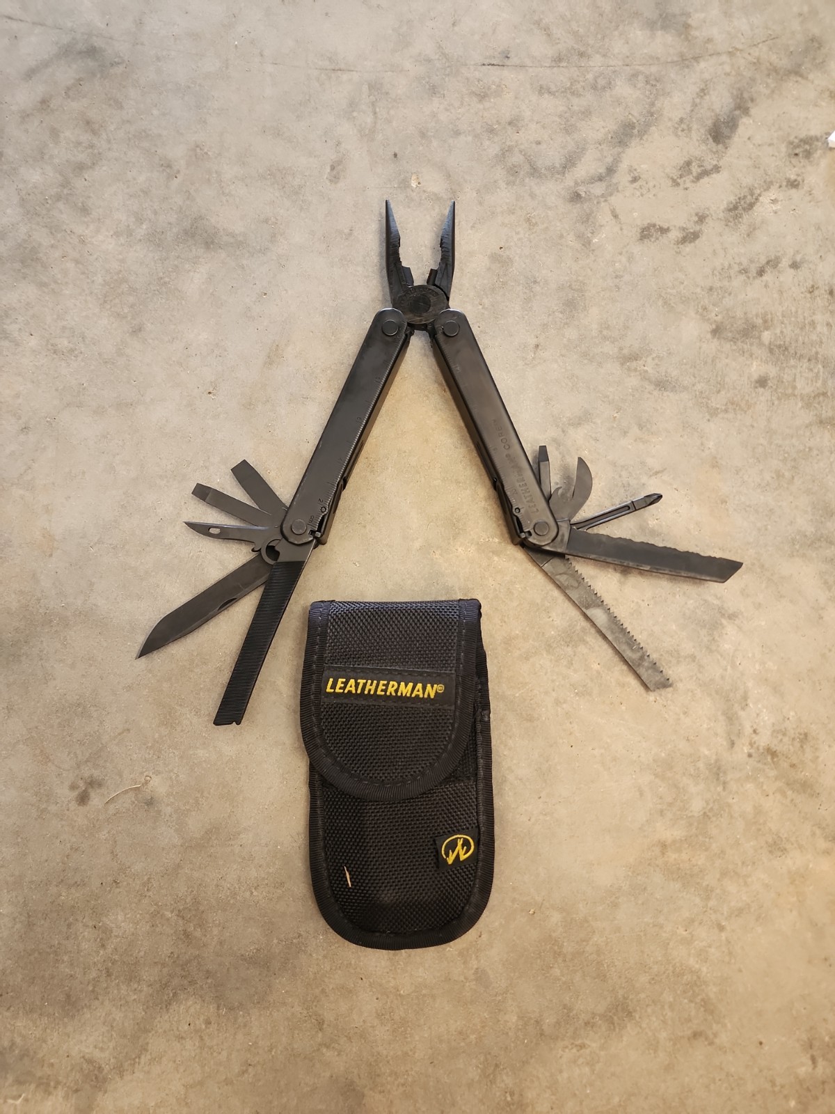 USGI ARMY USMC Leatherman Black Core Multitool Rare Collectable Great Shape