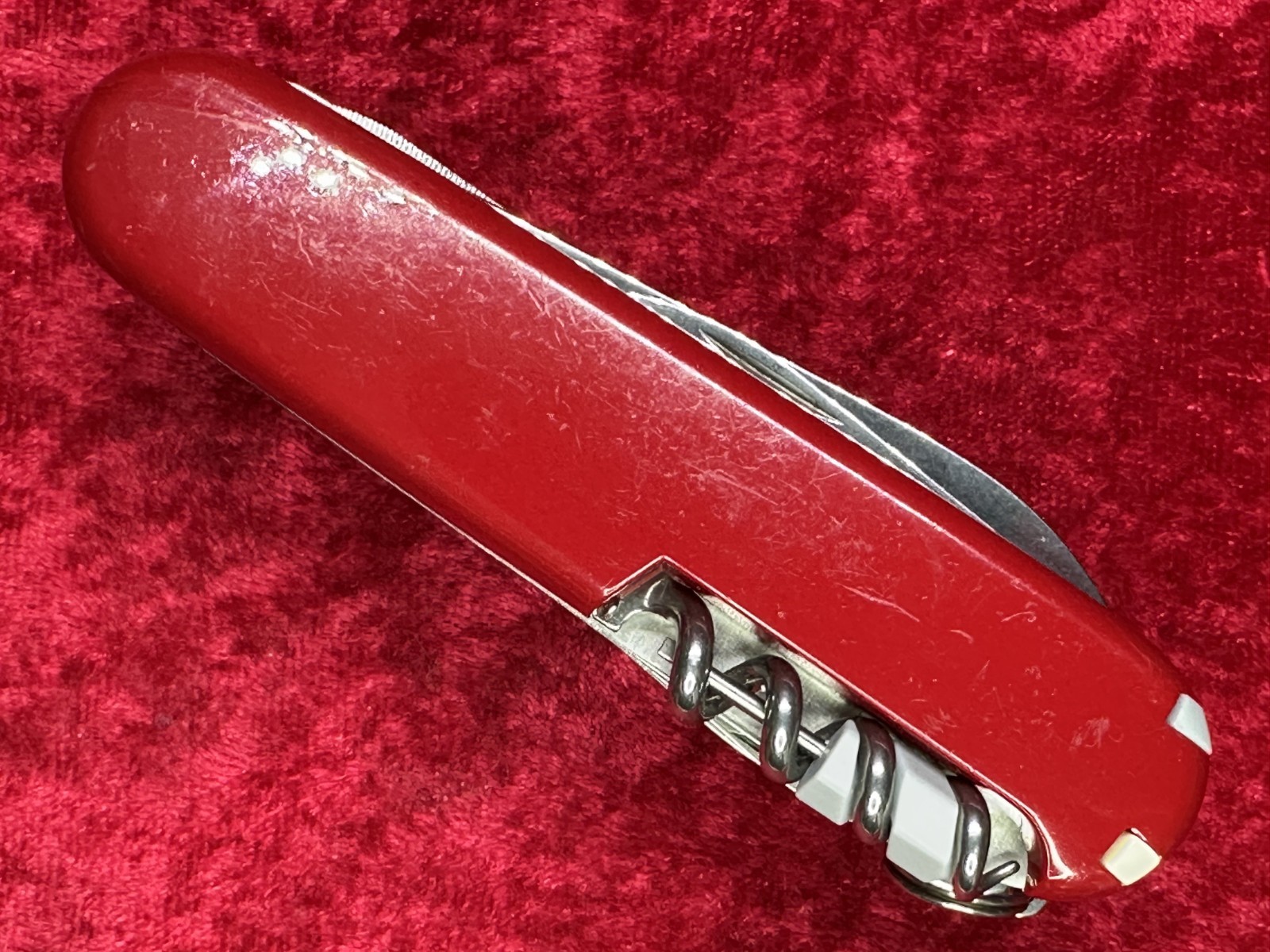 Victorinox SwissChamp Red Swiss Army Knife 91mm 33 Function 22 Tool 8 Layer(688)